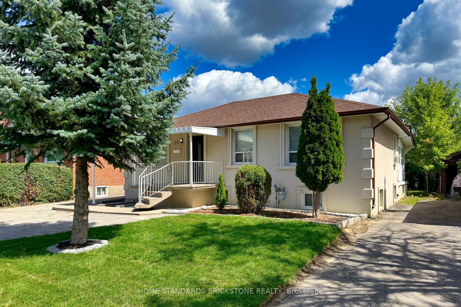 19 Granite Street Property Photo 6