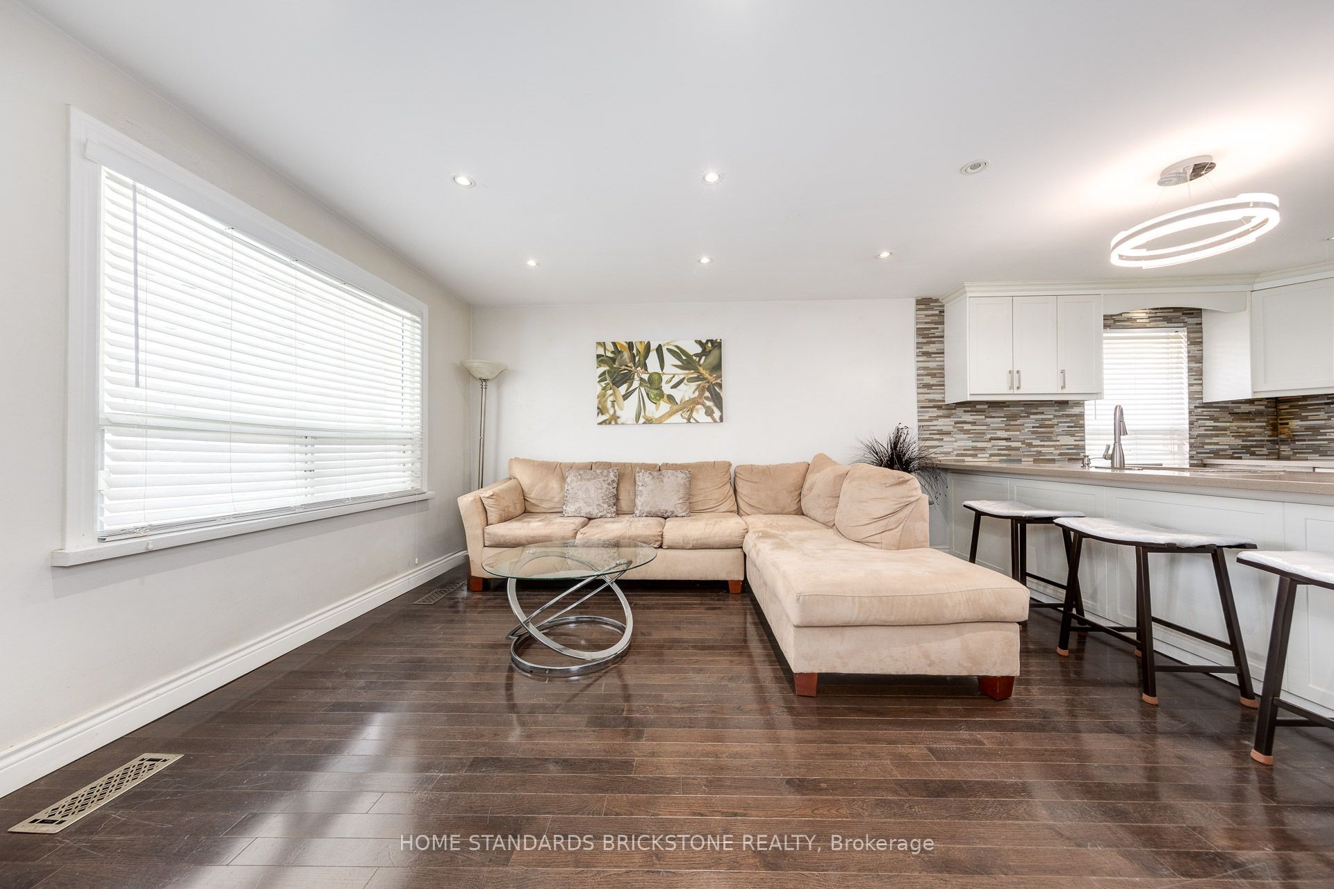 19 Granite Street Property Photo 10