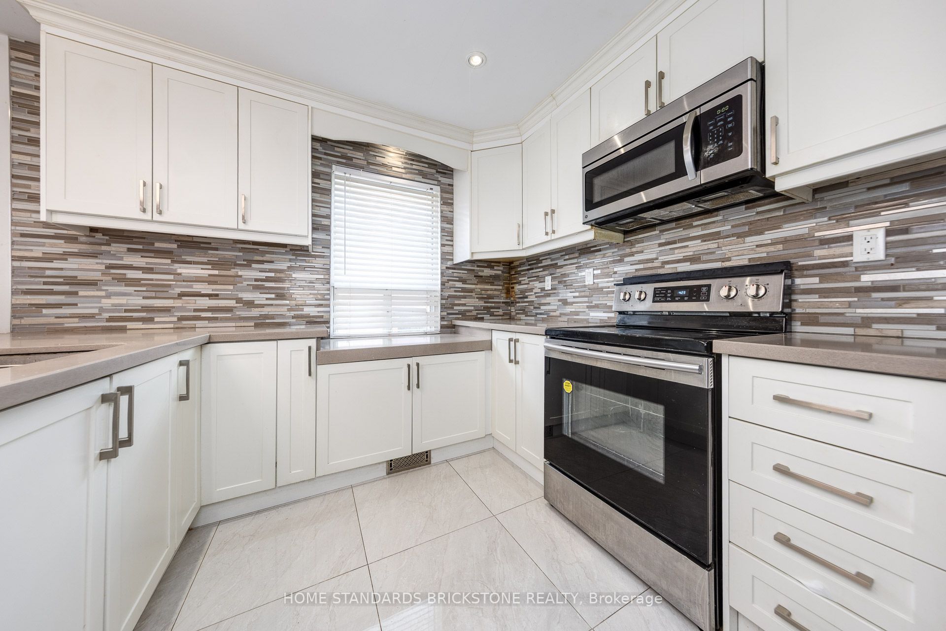 19 Granite Street Property Photo 15