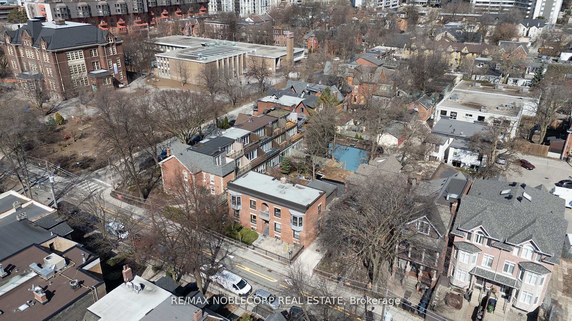 34 Winchester Street Property Photo 8