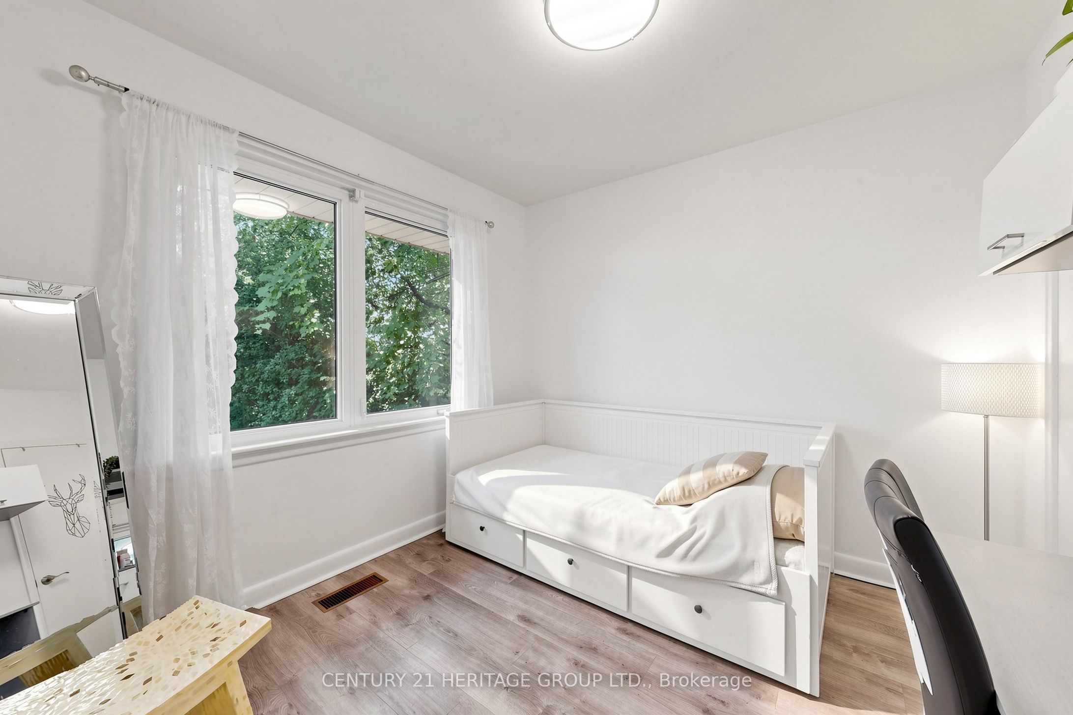 11 Elynhill Drive Property Photo 24