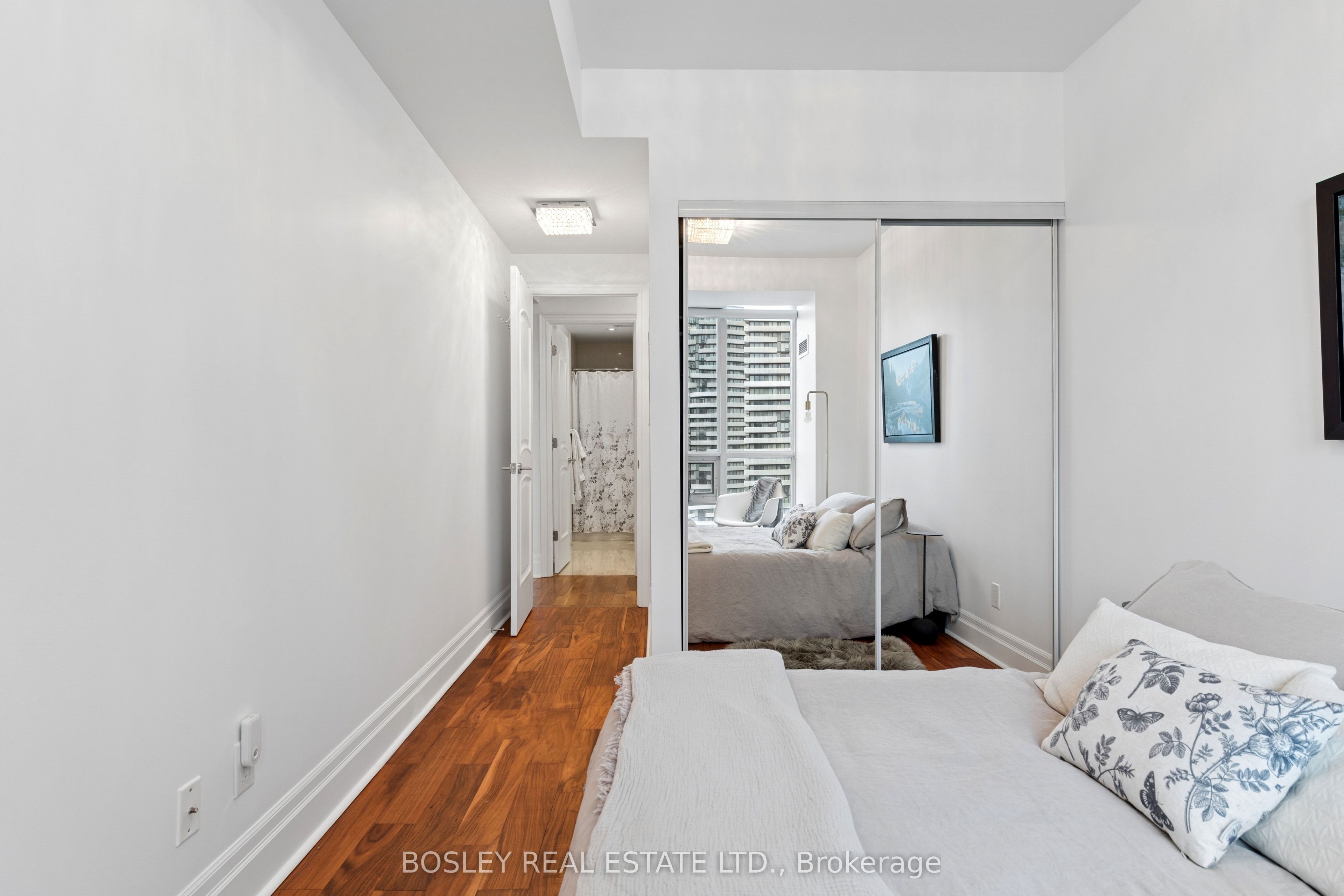 16 Harbour Street 4501 Property Photo 19