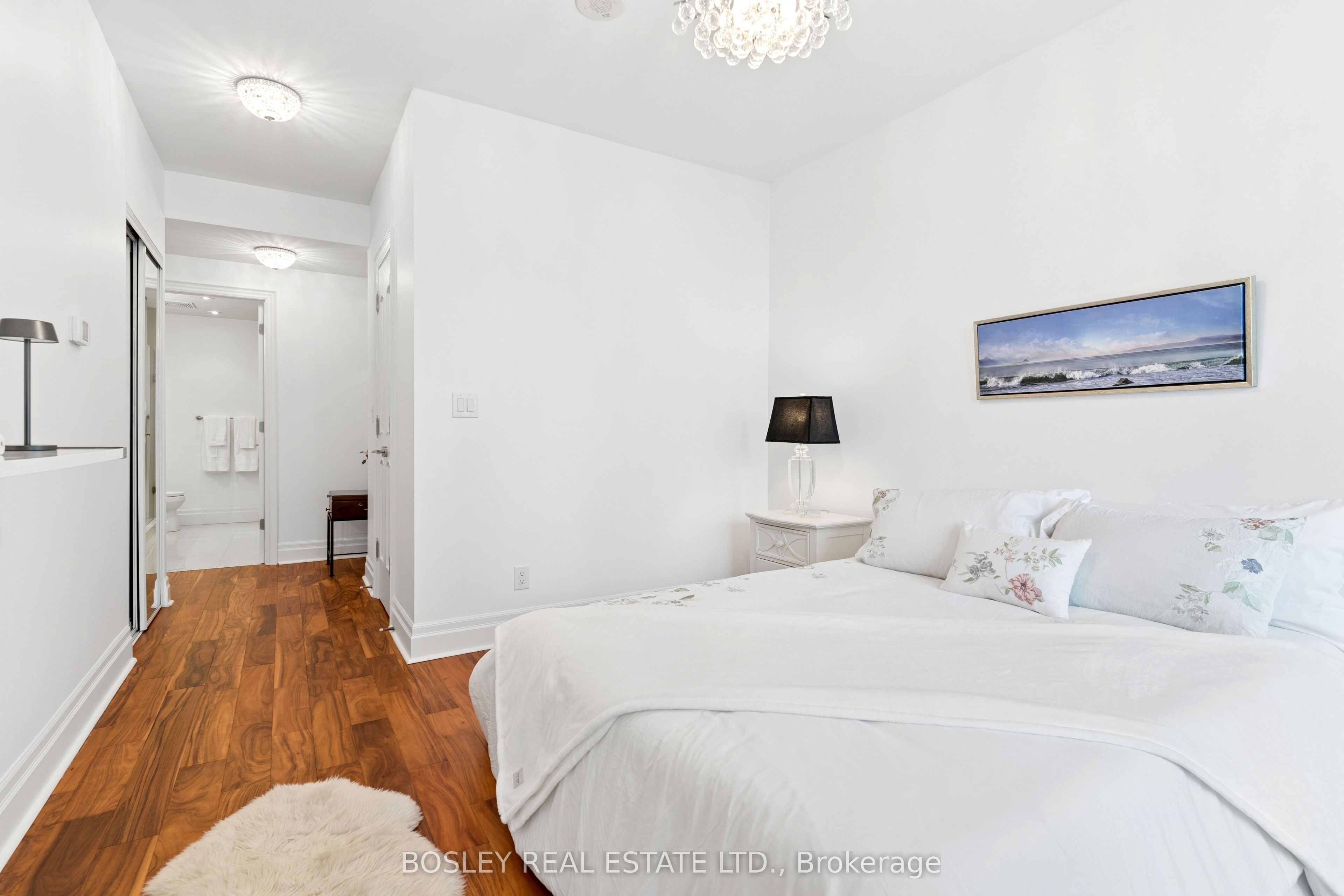 16 Harbour Street 4501 Property Photo 23