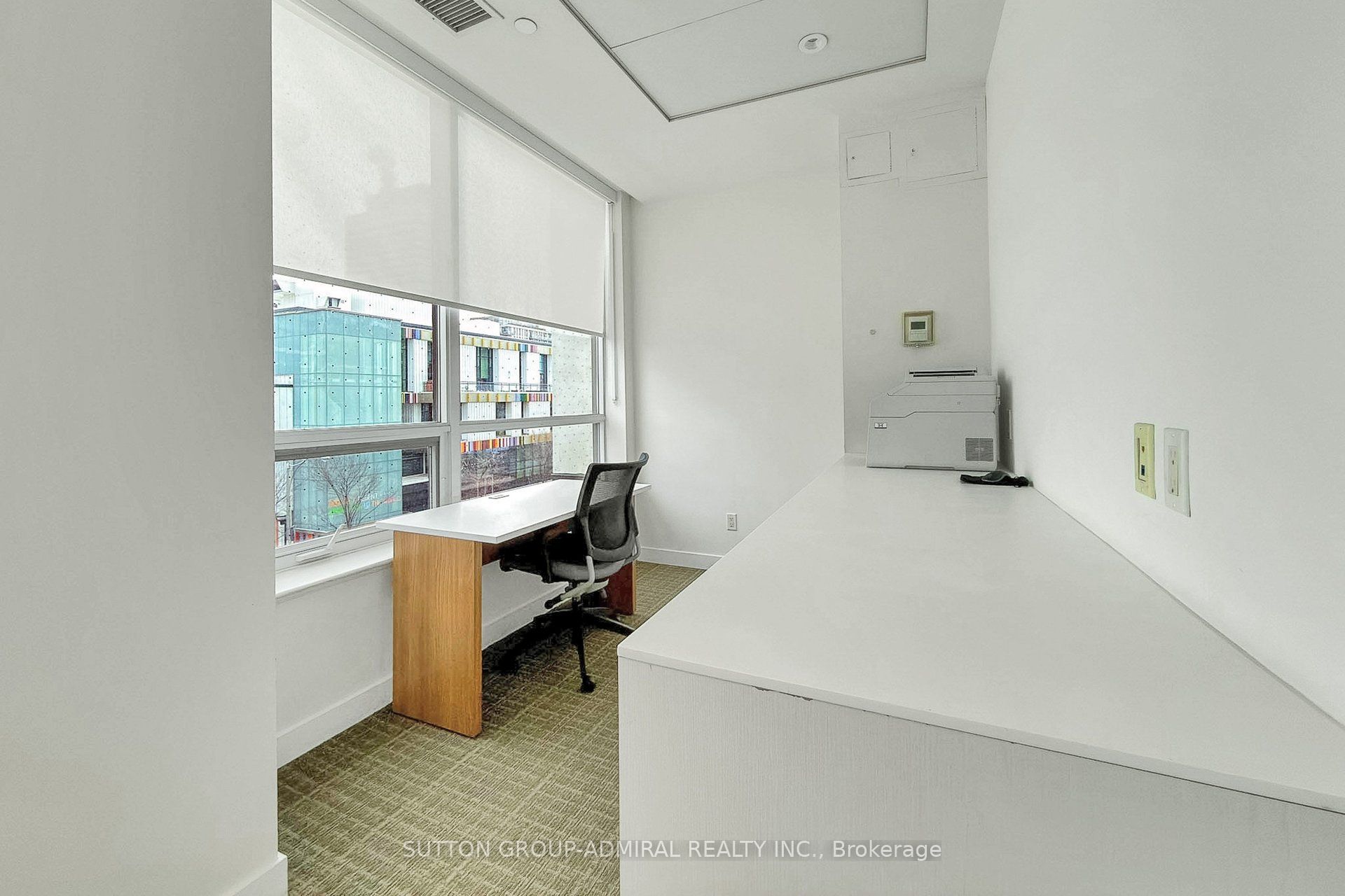 170 Sumach Street 907 Property Photo 37