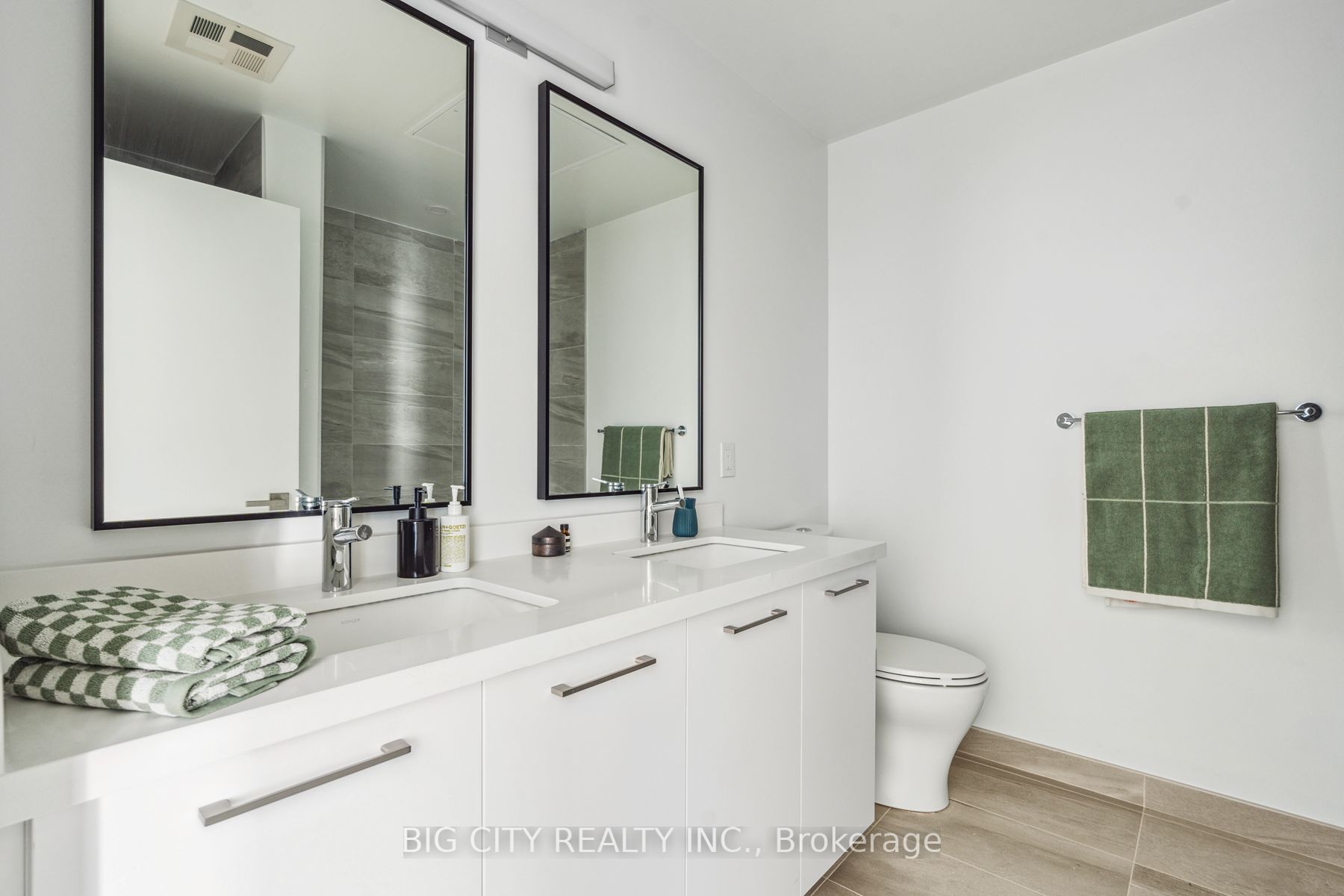 36 Brentcliffe Road 307 Property Photo 8
