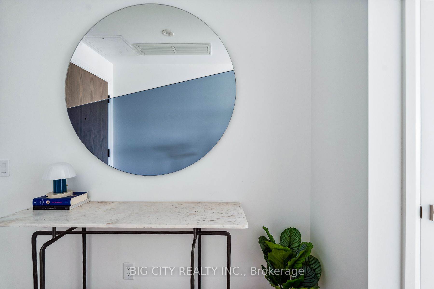 36 Brentcliffe Road 1110 Property Photo 3