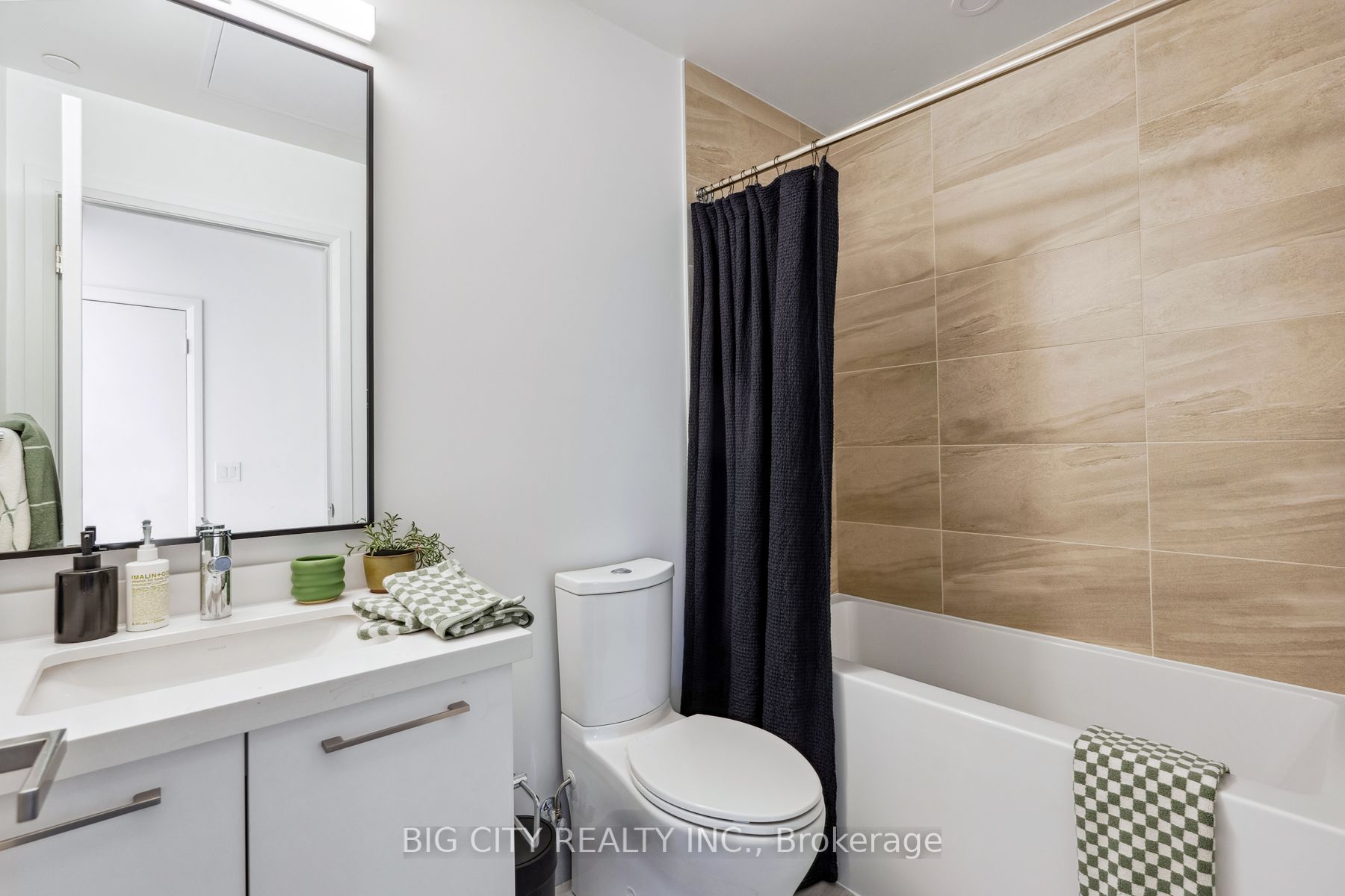 36 Brentcliffe Road 1110 Property Photo 27