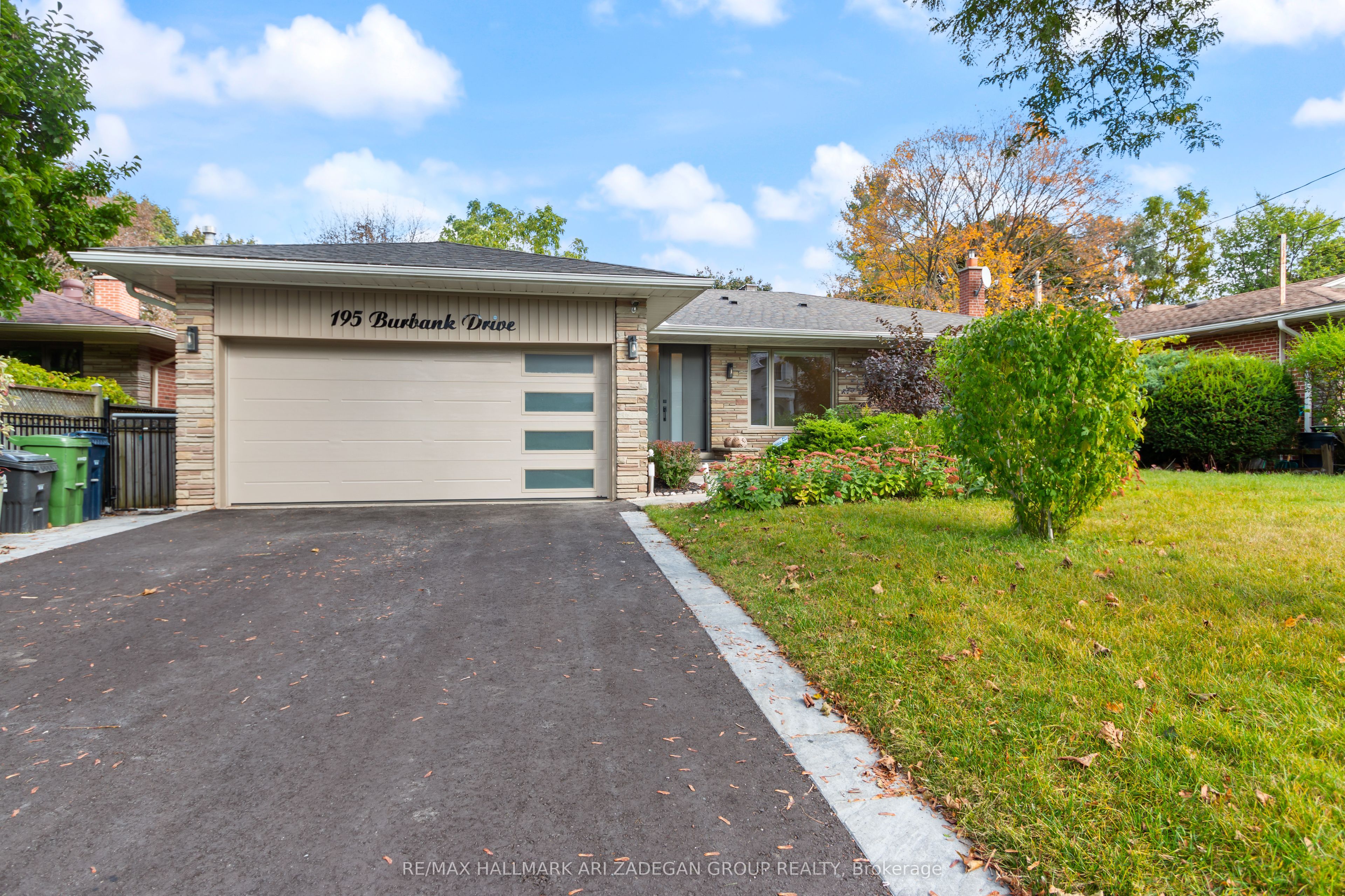 195 Burbank Drive Property Photo 1