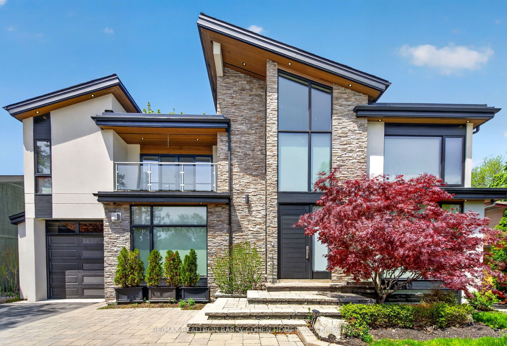 16 Chipping Road