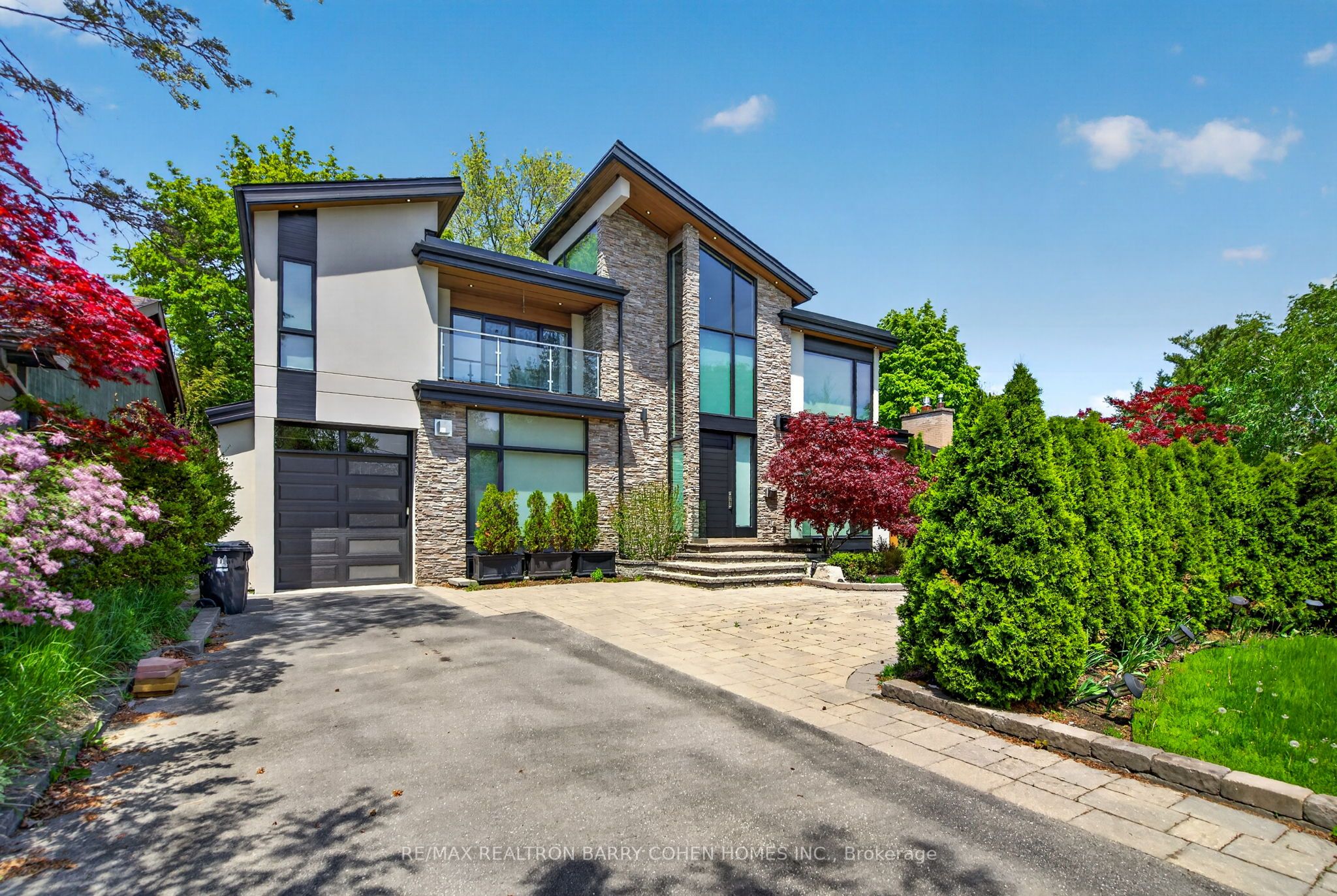 16 Chipping Road Property Photo 2