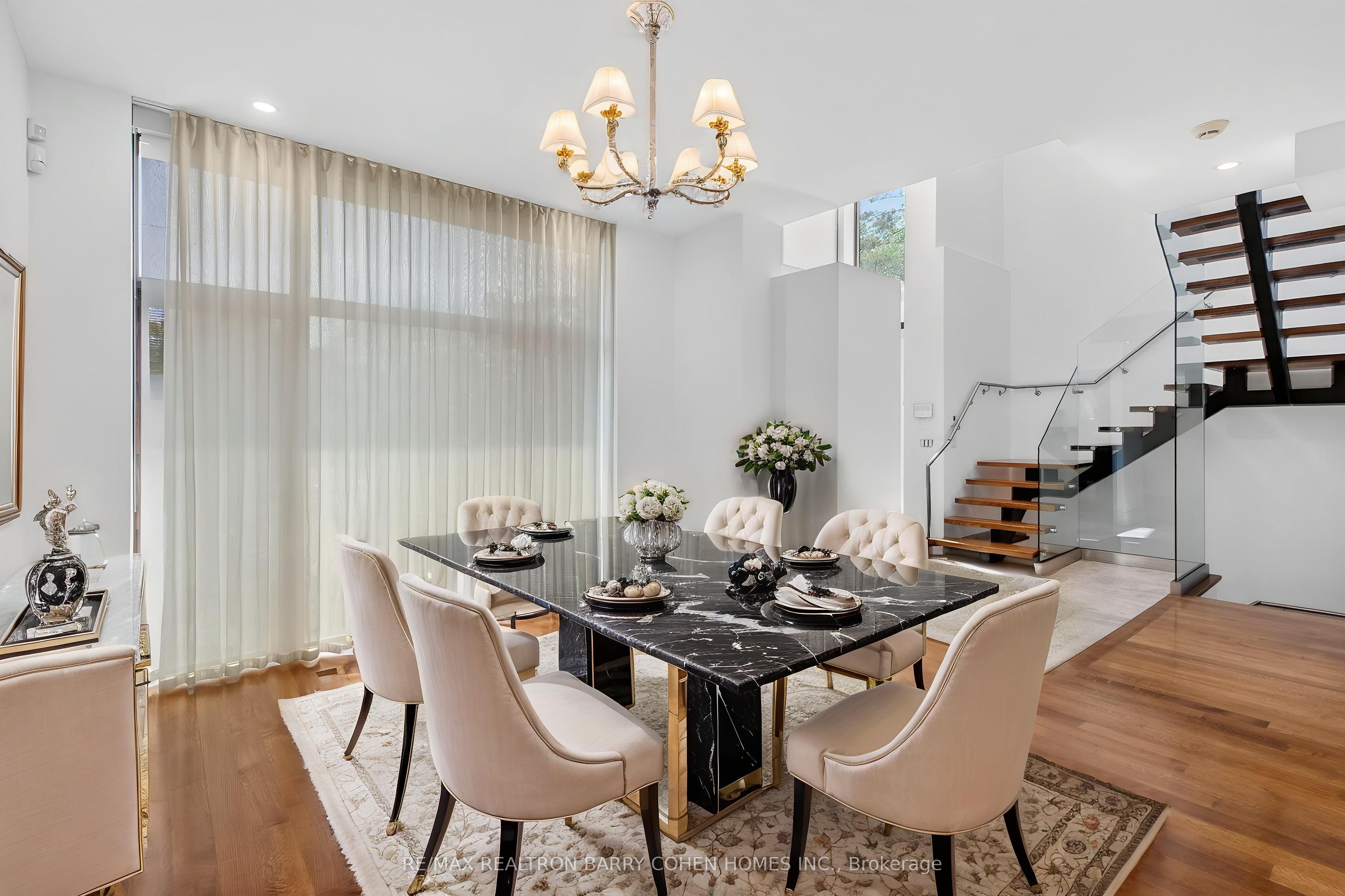 16 Chipping Road Property Photo 8
