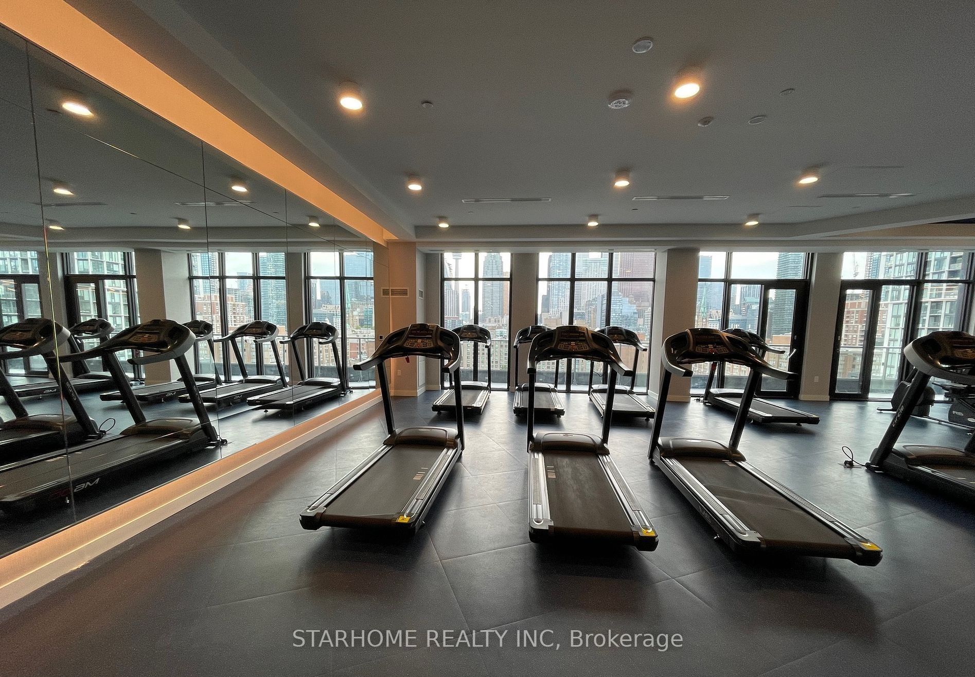 200 The Esplanade 114 Property Photo 17