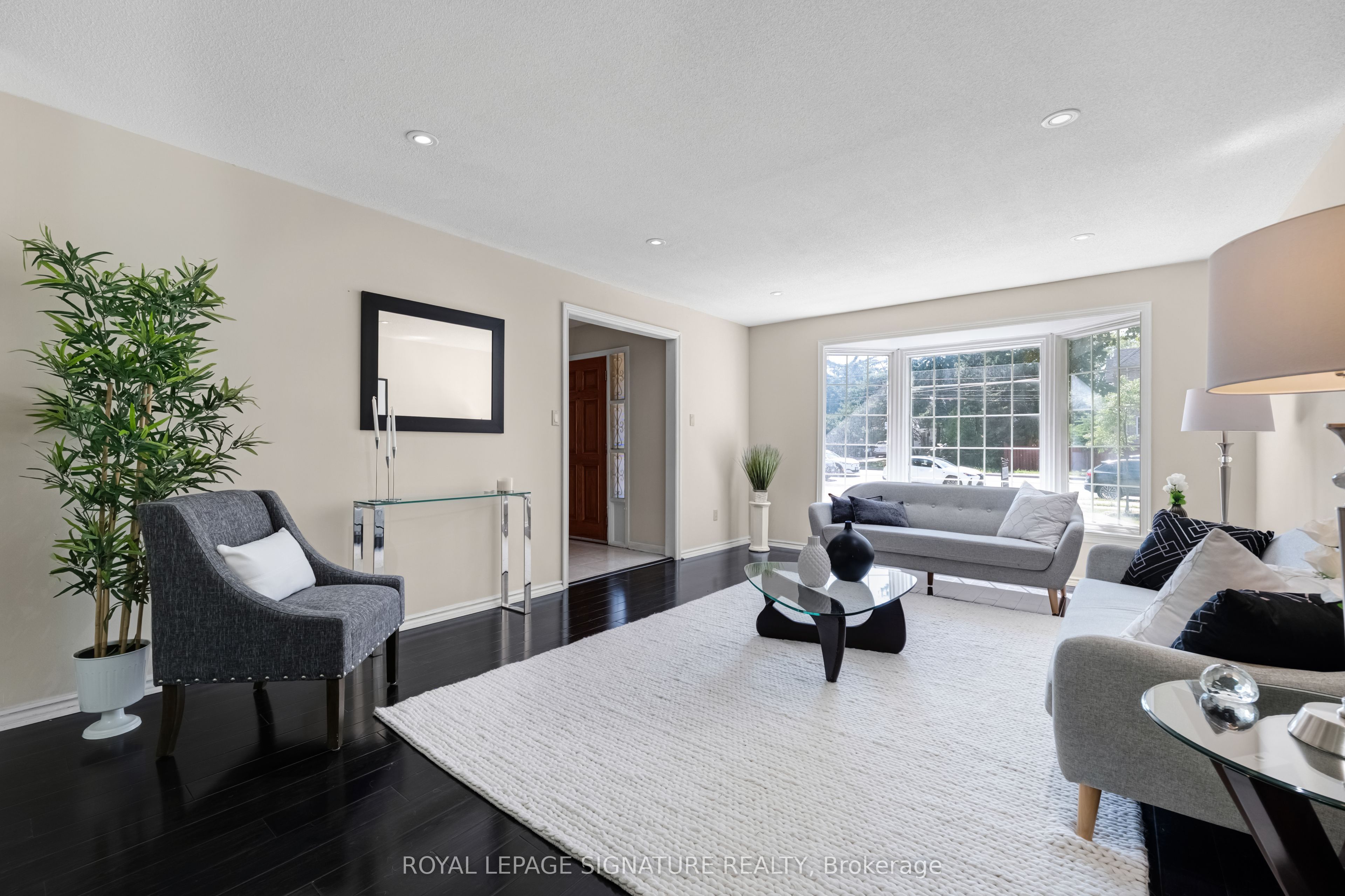 3161 Bayview Avenue Property Photo 4