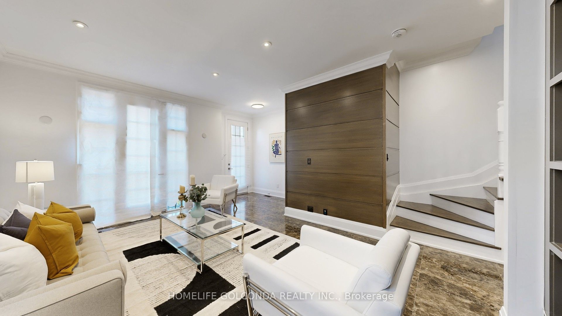 2466b Bayview Avenue Property Photo 15