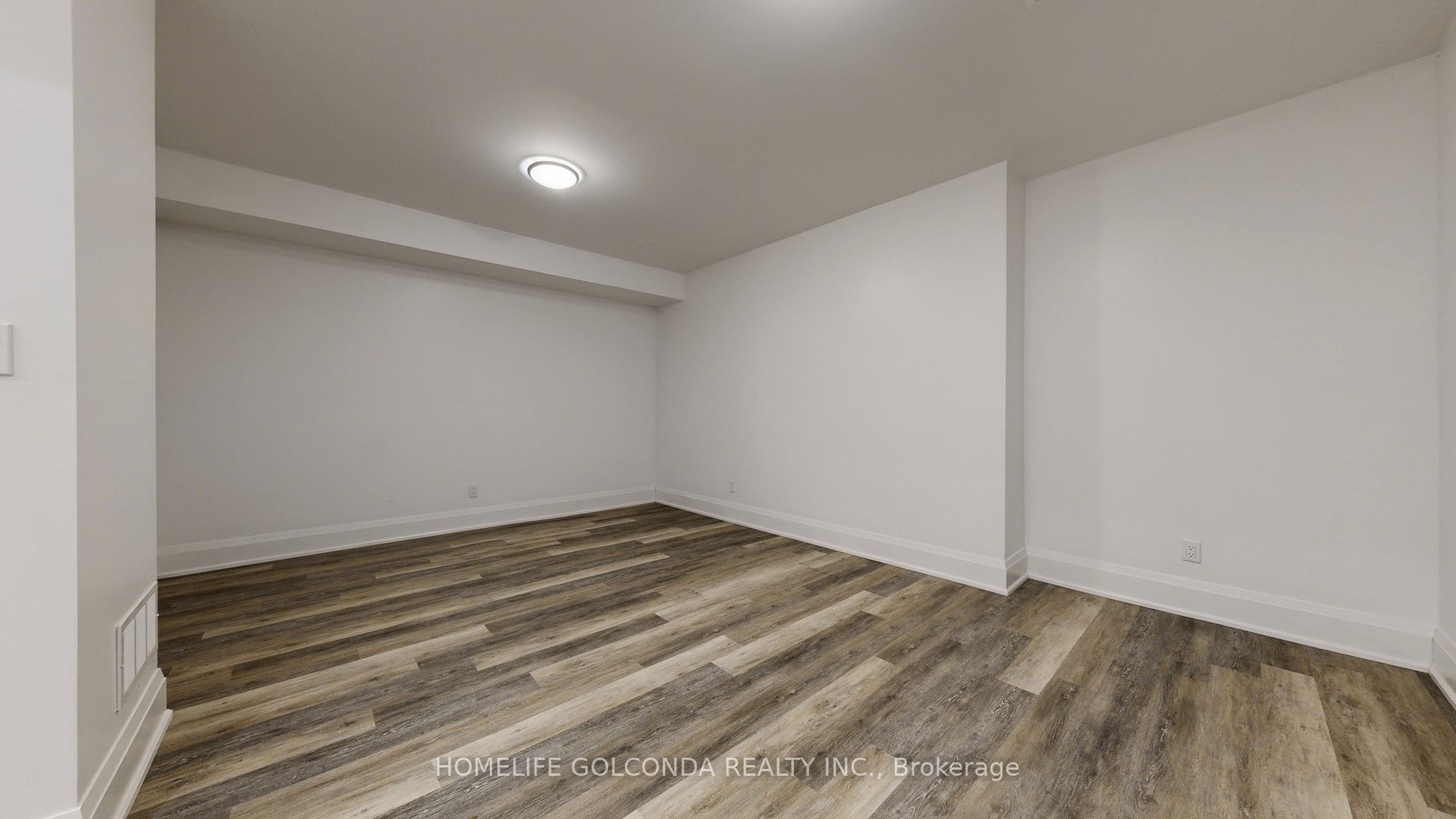 2466b Bayview Avenue Property Photo 40