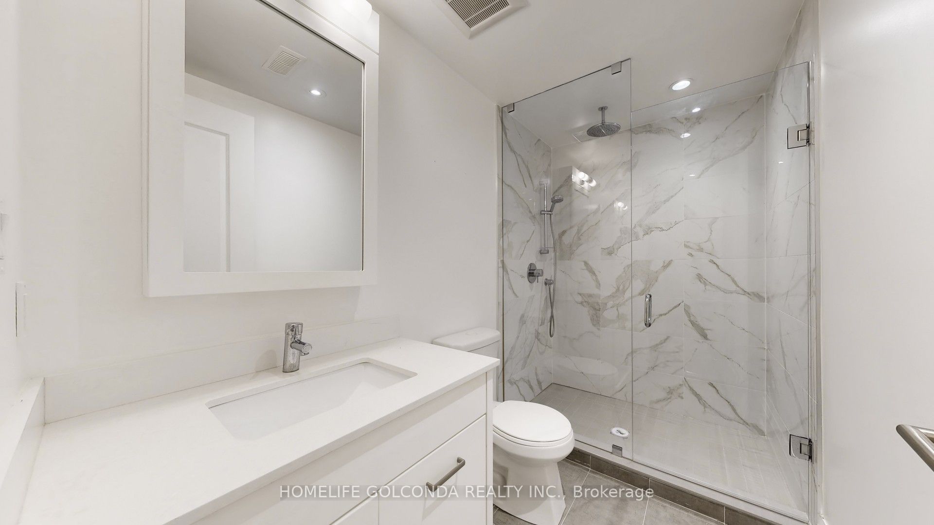2466b Bayview Avenue Property Photo 43