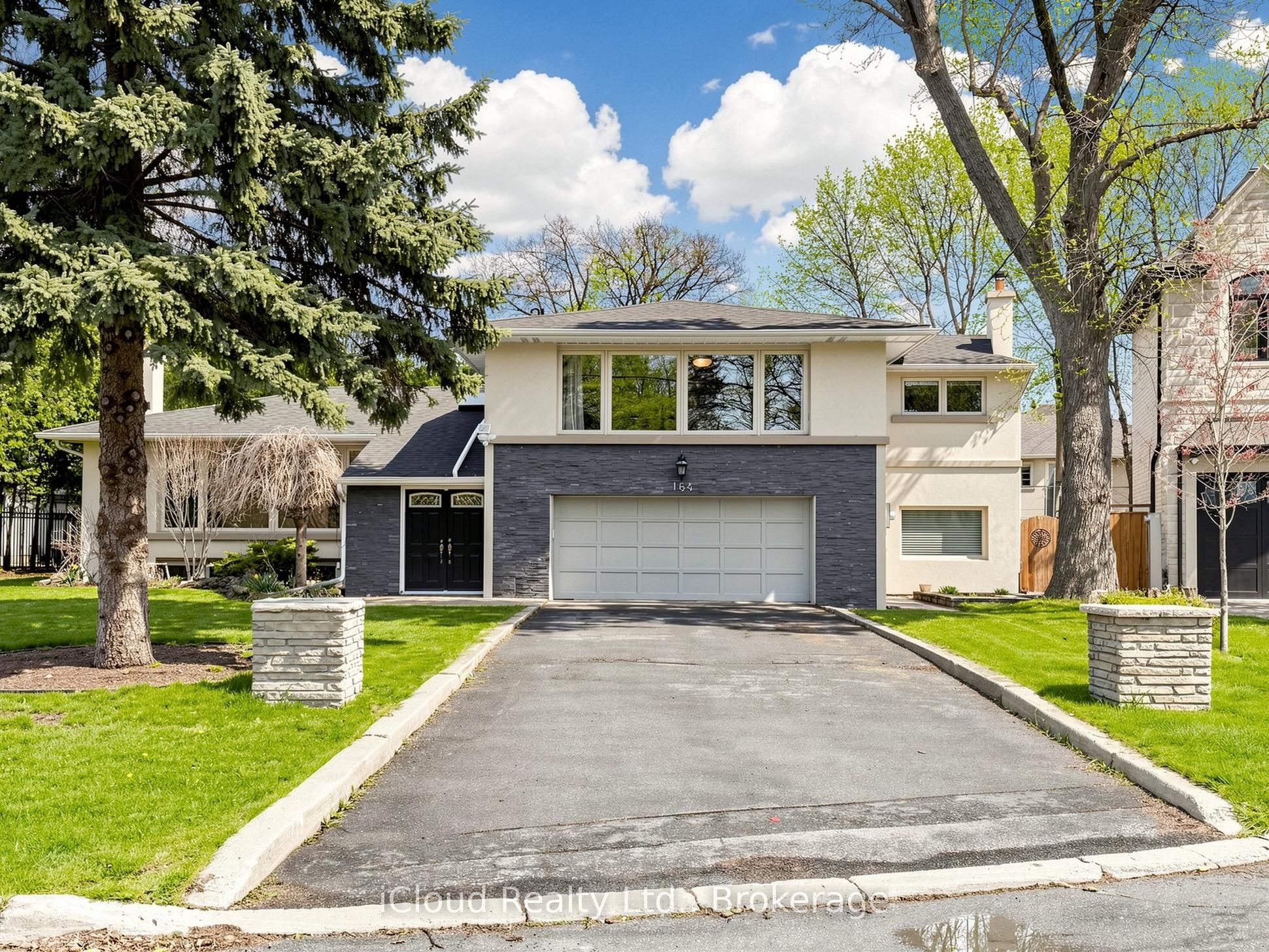164 Munro Boulevard