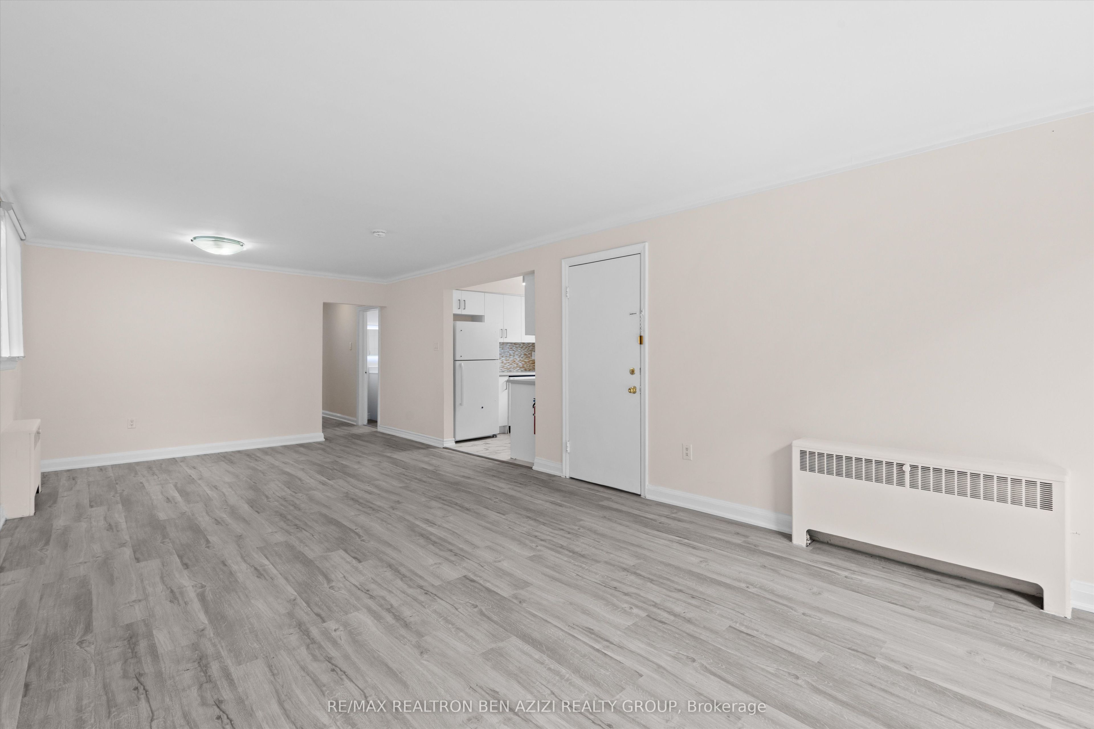 304 Roselawn Avenue Property Photo 6