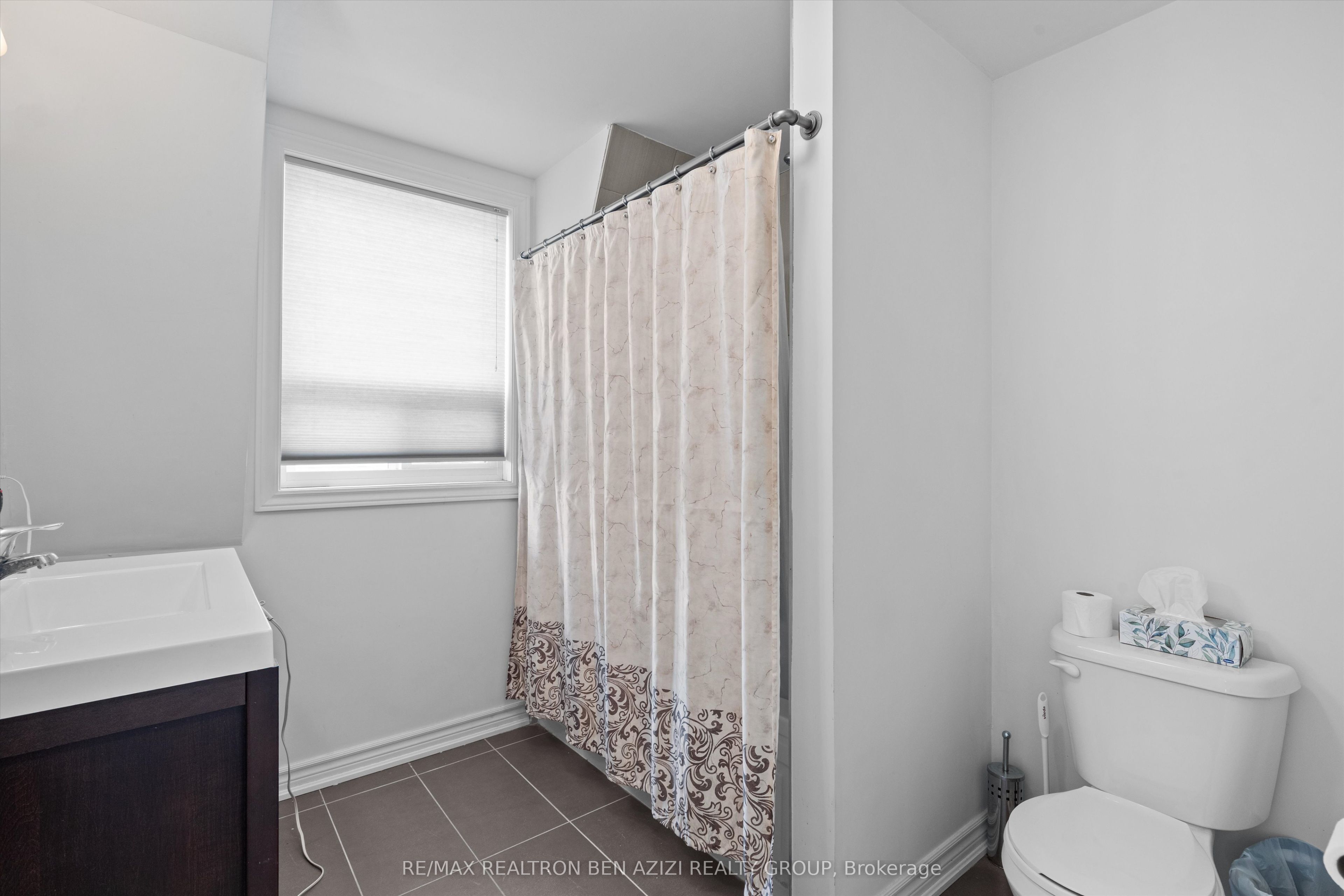 304 Roselawn Avenue Property Photo 18