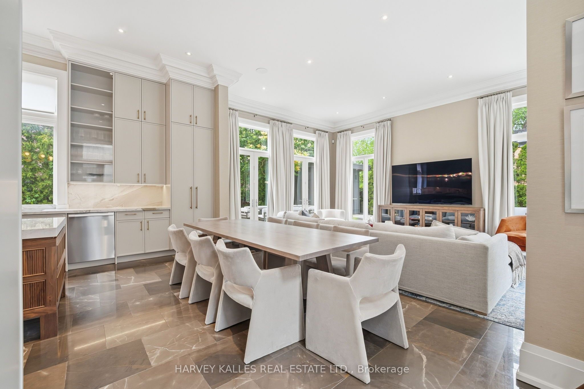 139 Dunvegan Road Property Photo 13