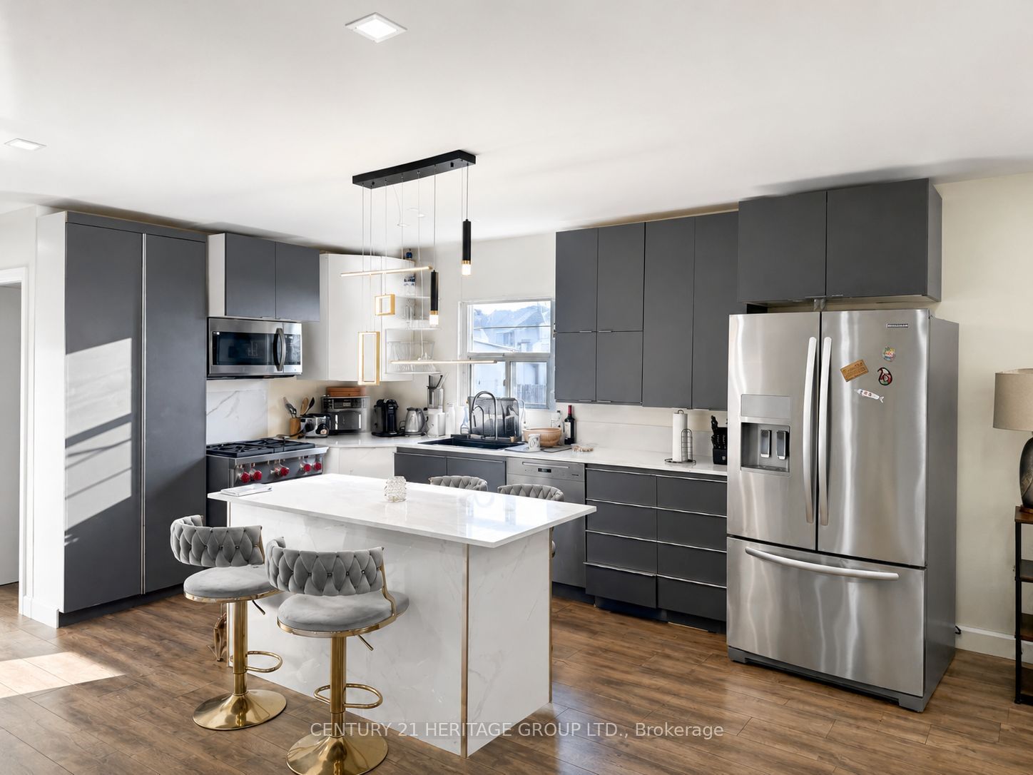 124 Regina Avenue Property Photo 4