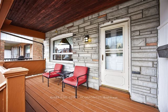 1867 Dufferin Street Property Photo 5