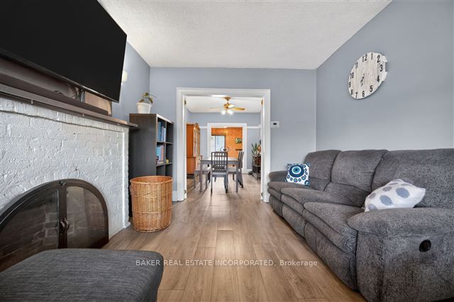 1867 Dufferin Street Property Photo 11
