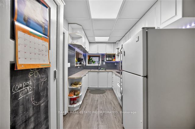 1867 Dufferin Street Property Photo 14