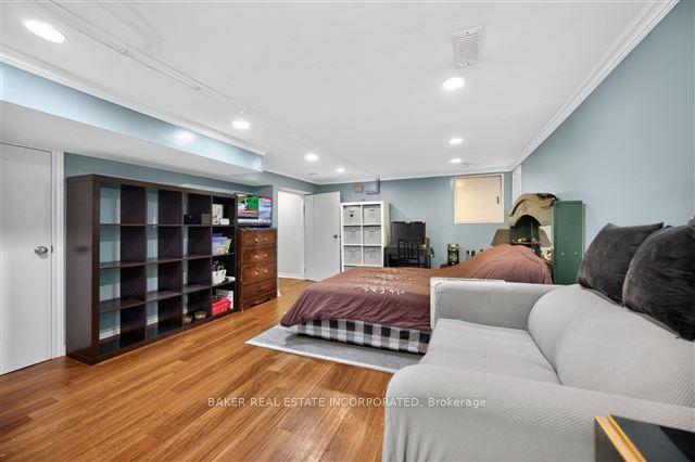 1867 Dufferin Street Property Photo 33