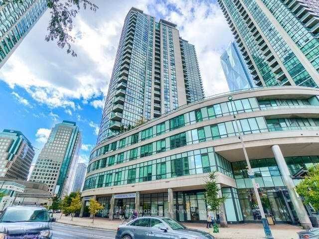 12 Yonge Street 1709 Property Photo 1