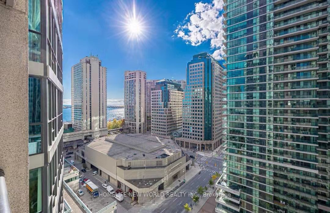 12 Yonge Street 1709 Property Photo 17