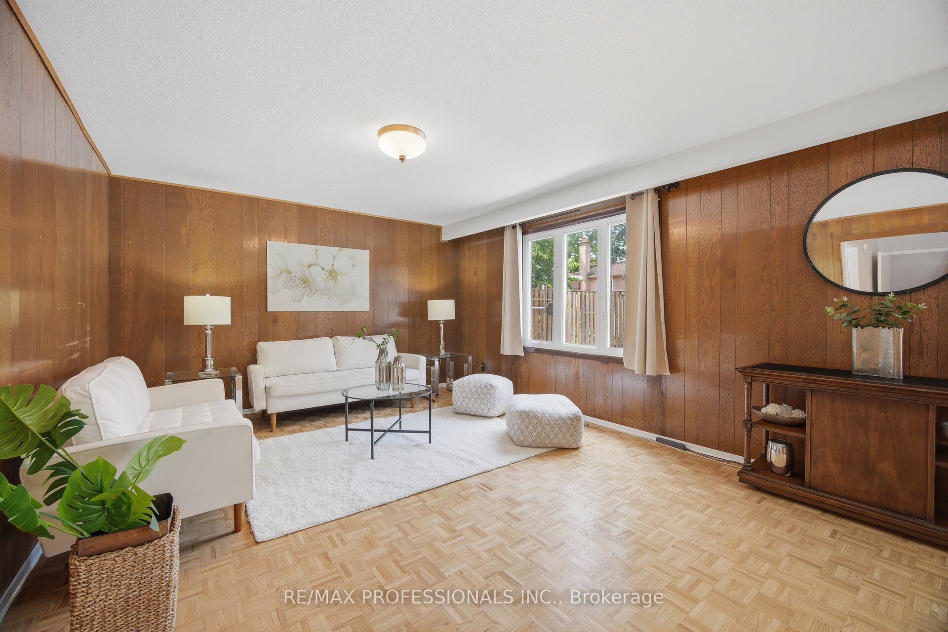 90 Peckham Avenue Property Photo 16
