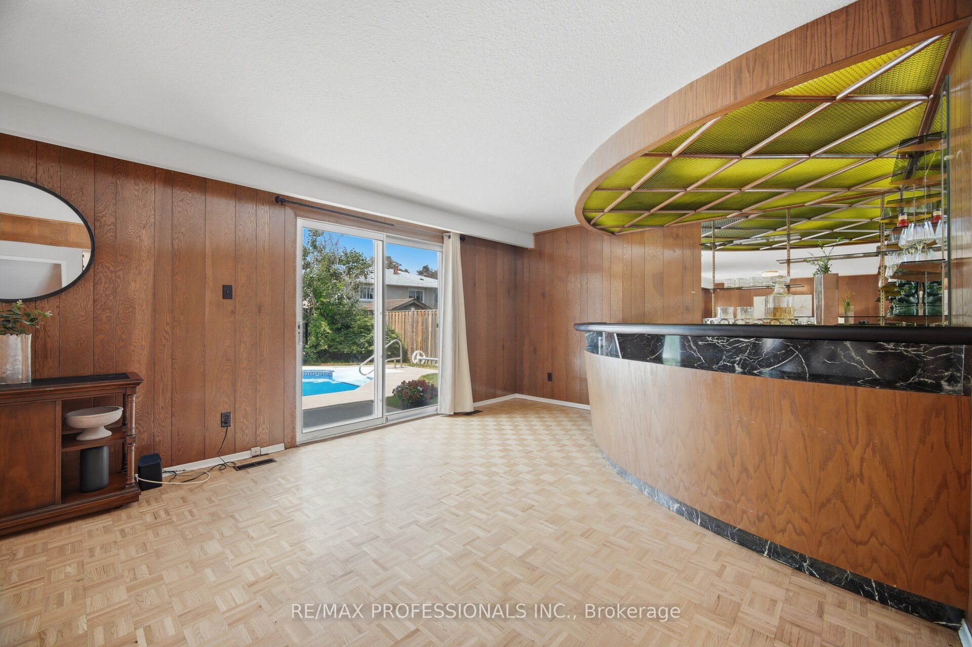 90 Peckham Avenue Property Photo 19