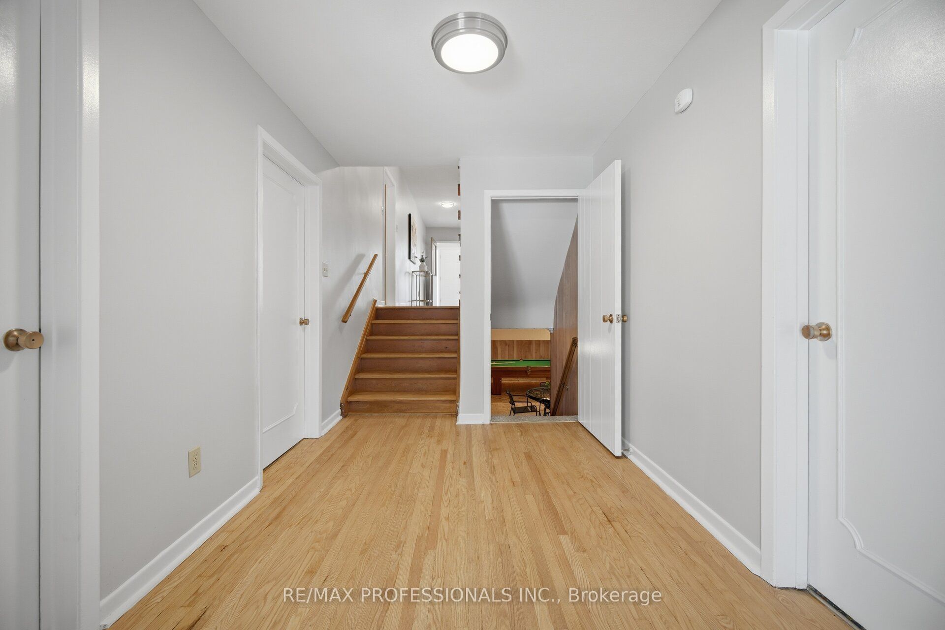 90 Peckham Avenue Property Photo 33