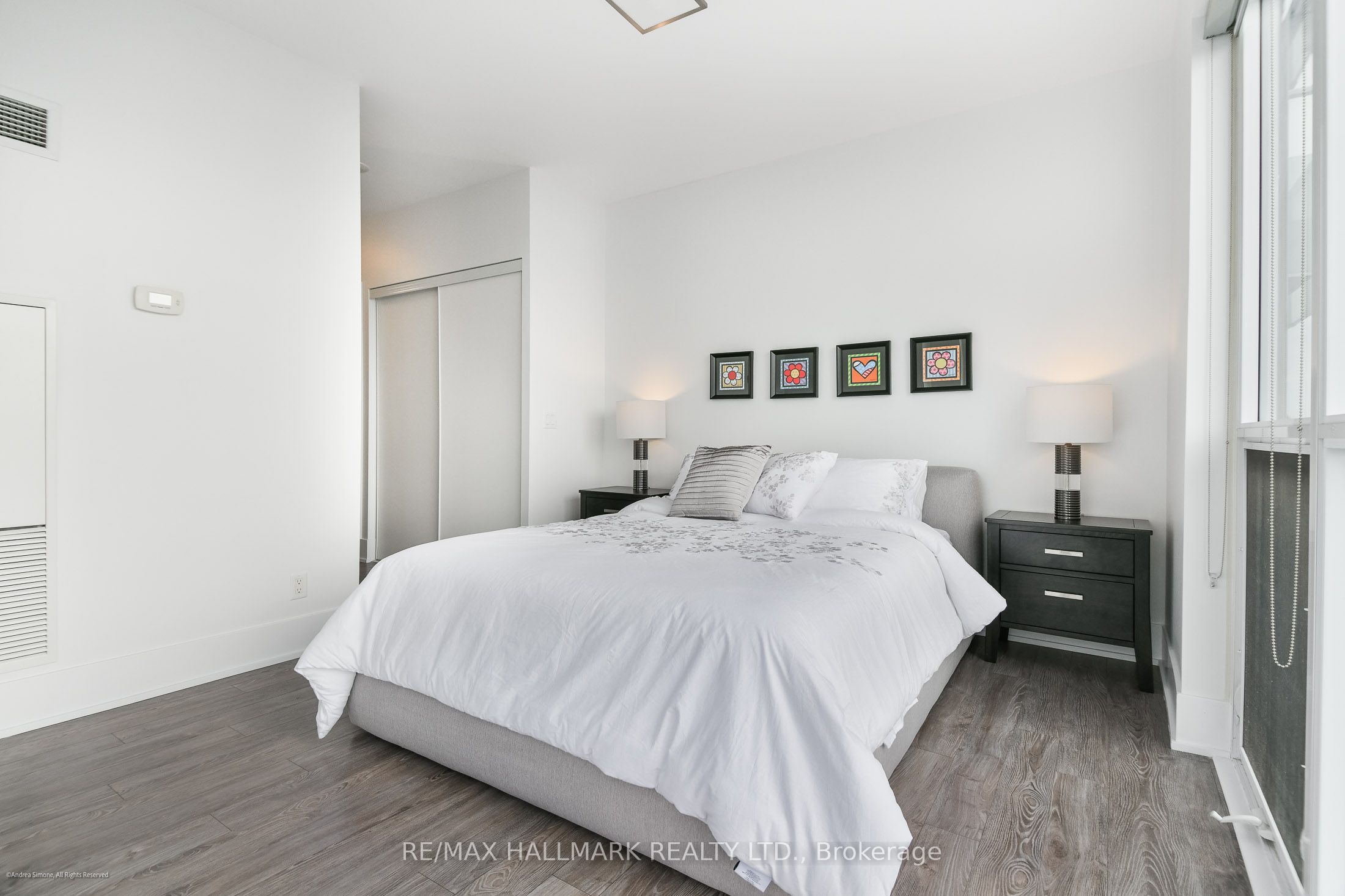 300 Front Street W 2712 Property Photo 6