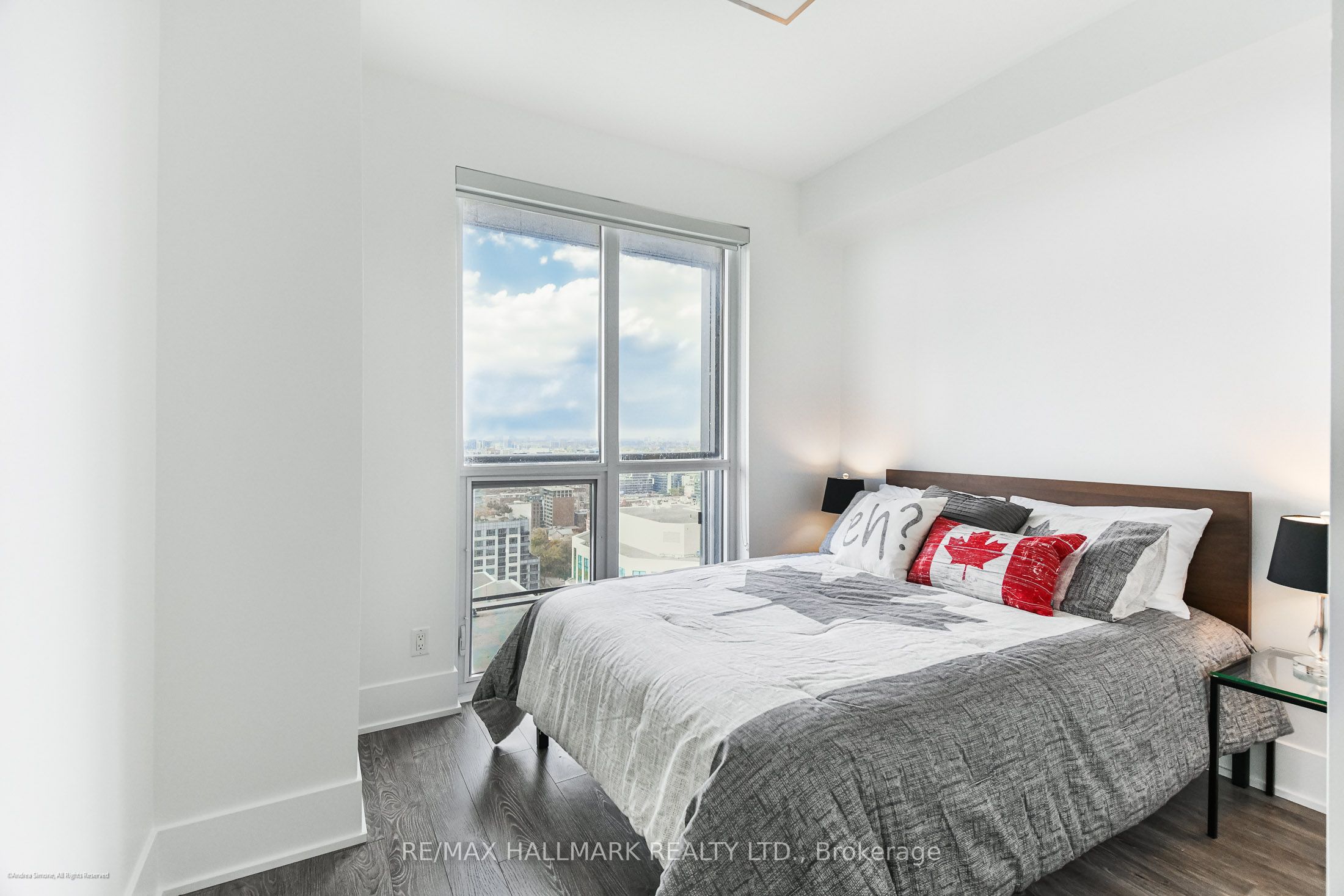300 Front Street W 2712 Property Photo 18