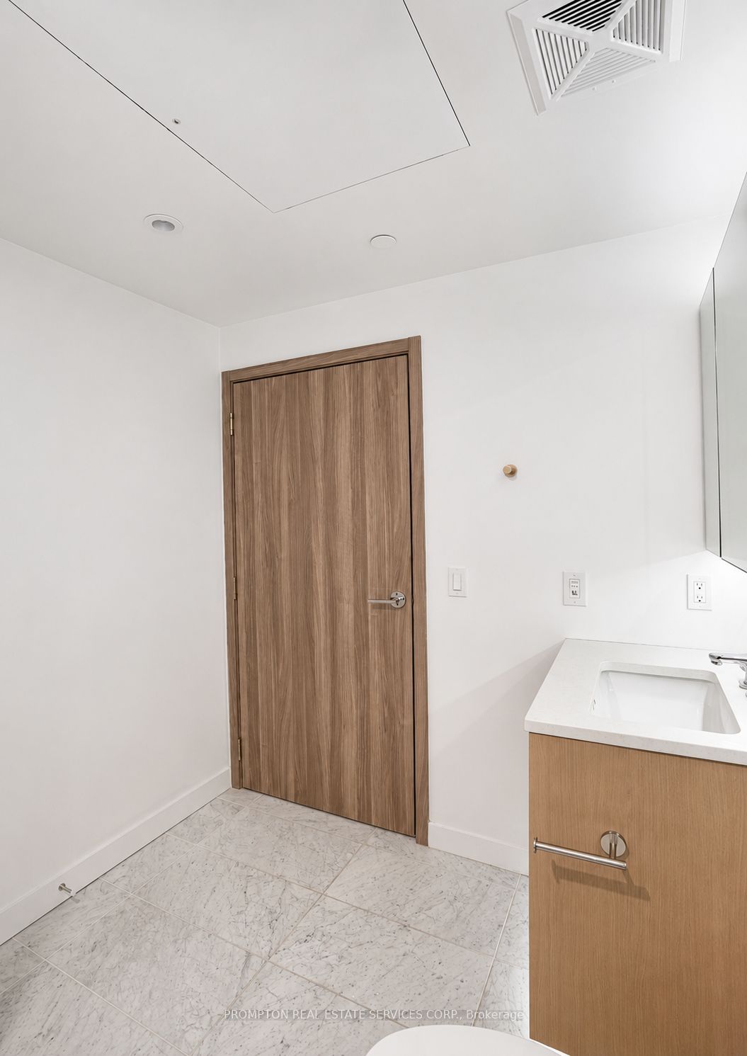 85 Mcmahon Drive 2115 Property Photo 22