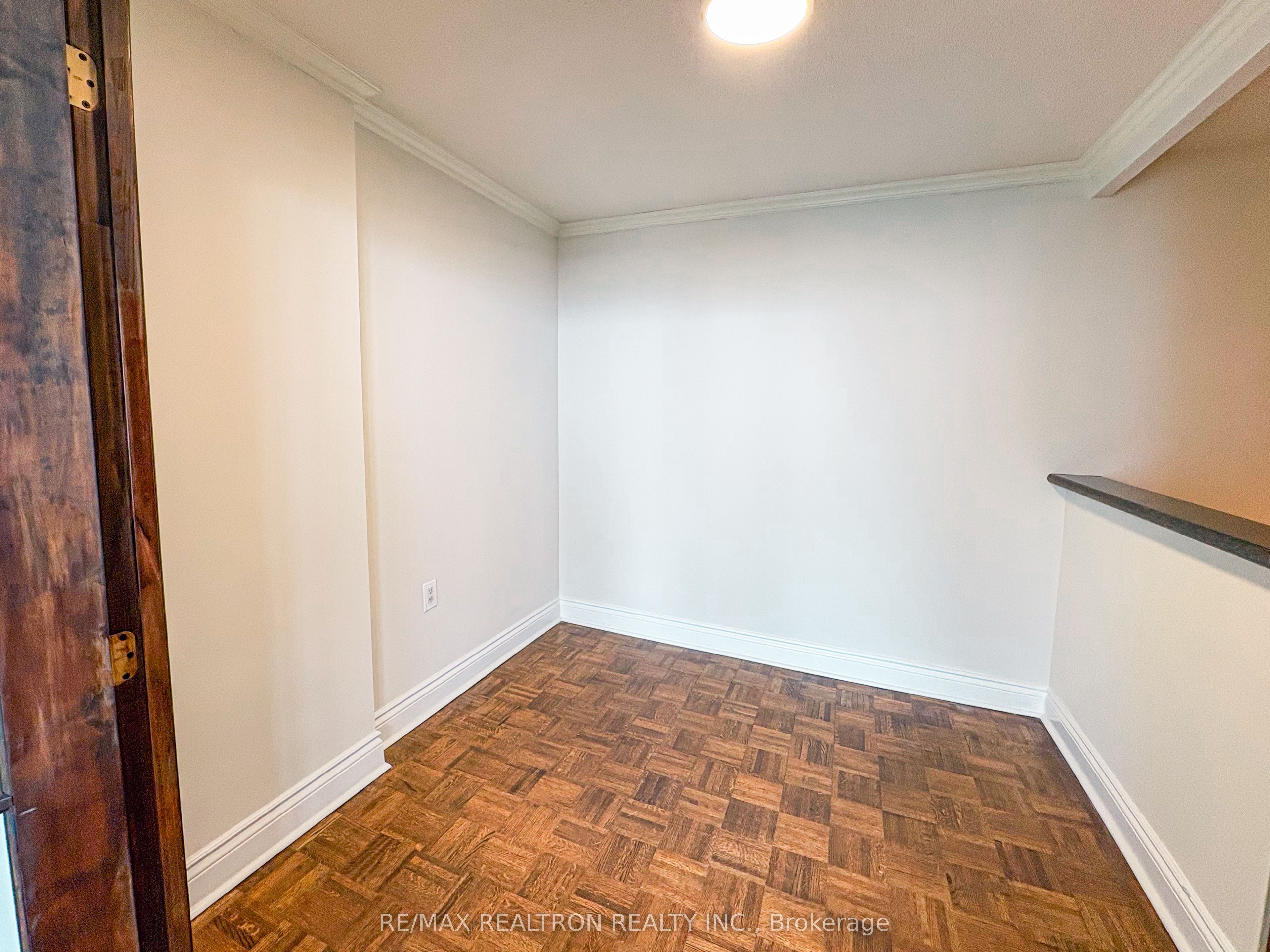 5949 Yonge Street 1608 Property Photo 13