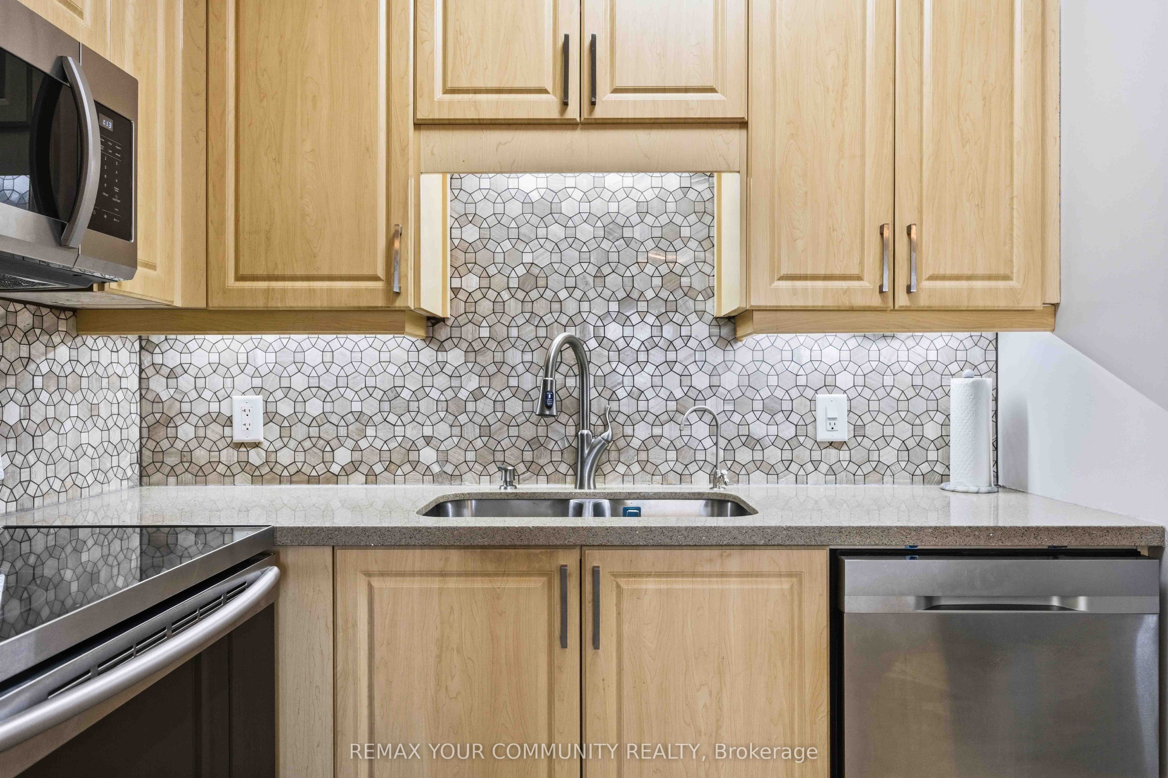 133 Wynford Drive 1807 Property Photo 16