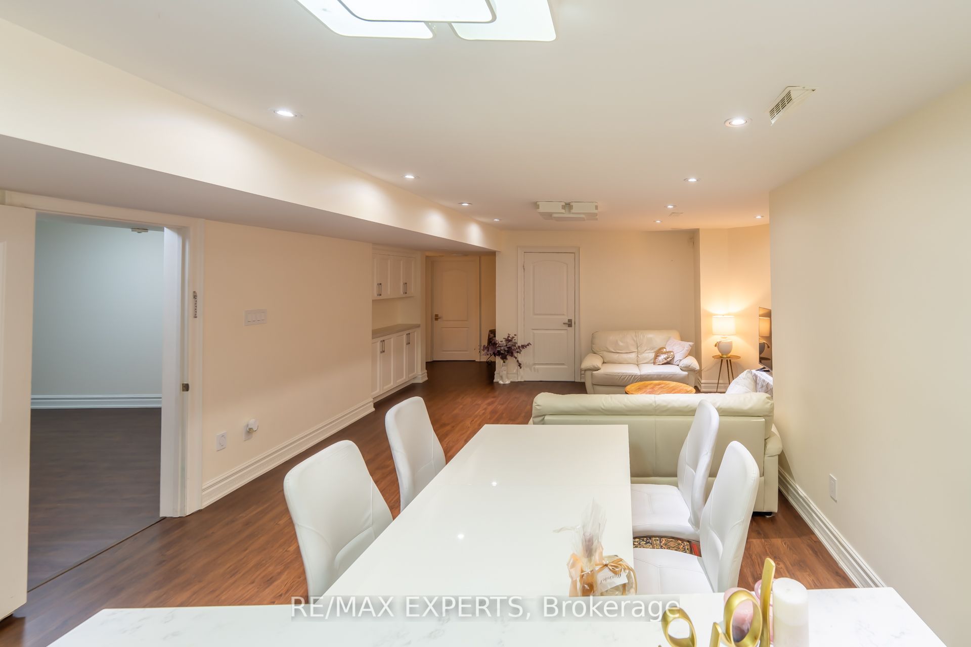 9 Calderon Crescent Property Photo 28