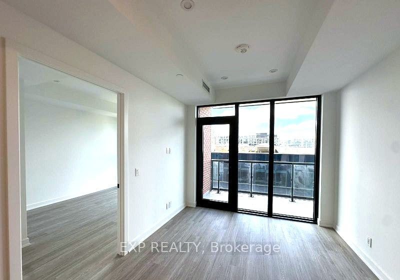 699 Sheppard Avenue E 907 Property Photo 4