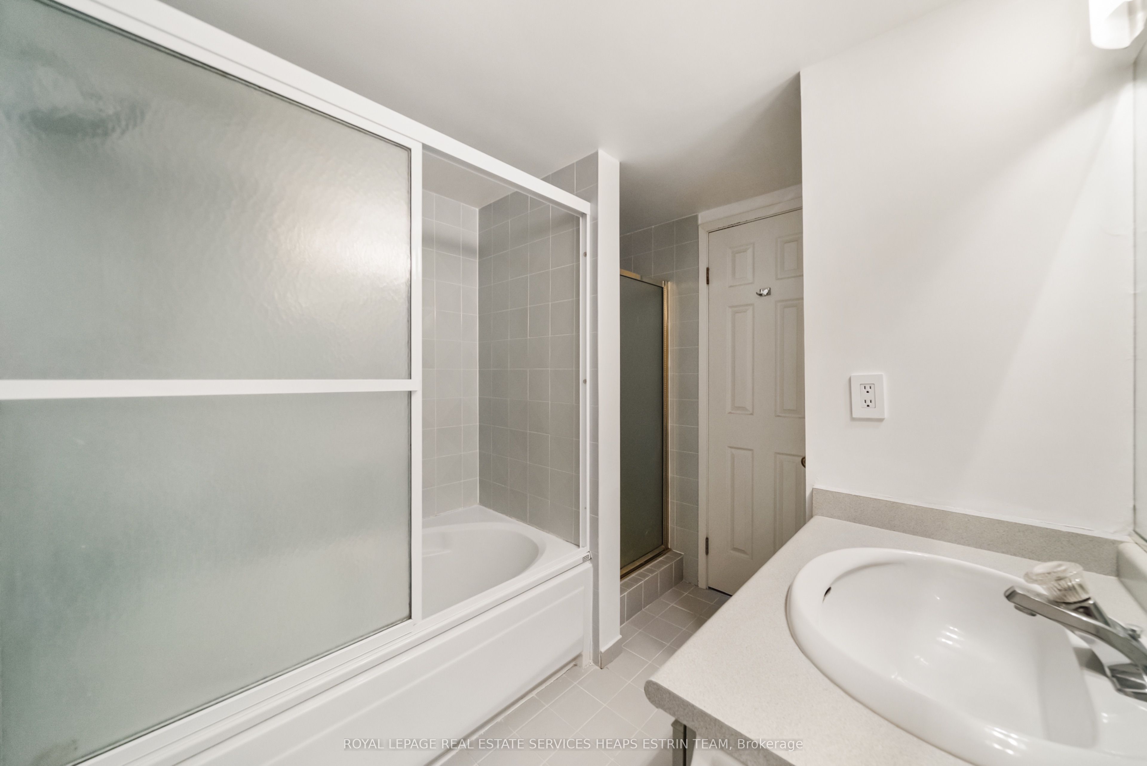 298 Jarvis Street 507 Property Photo 19