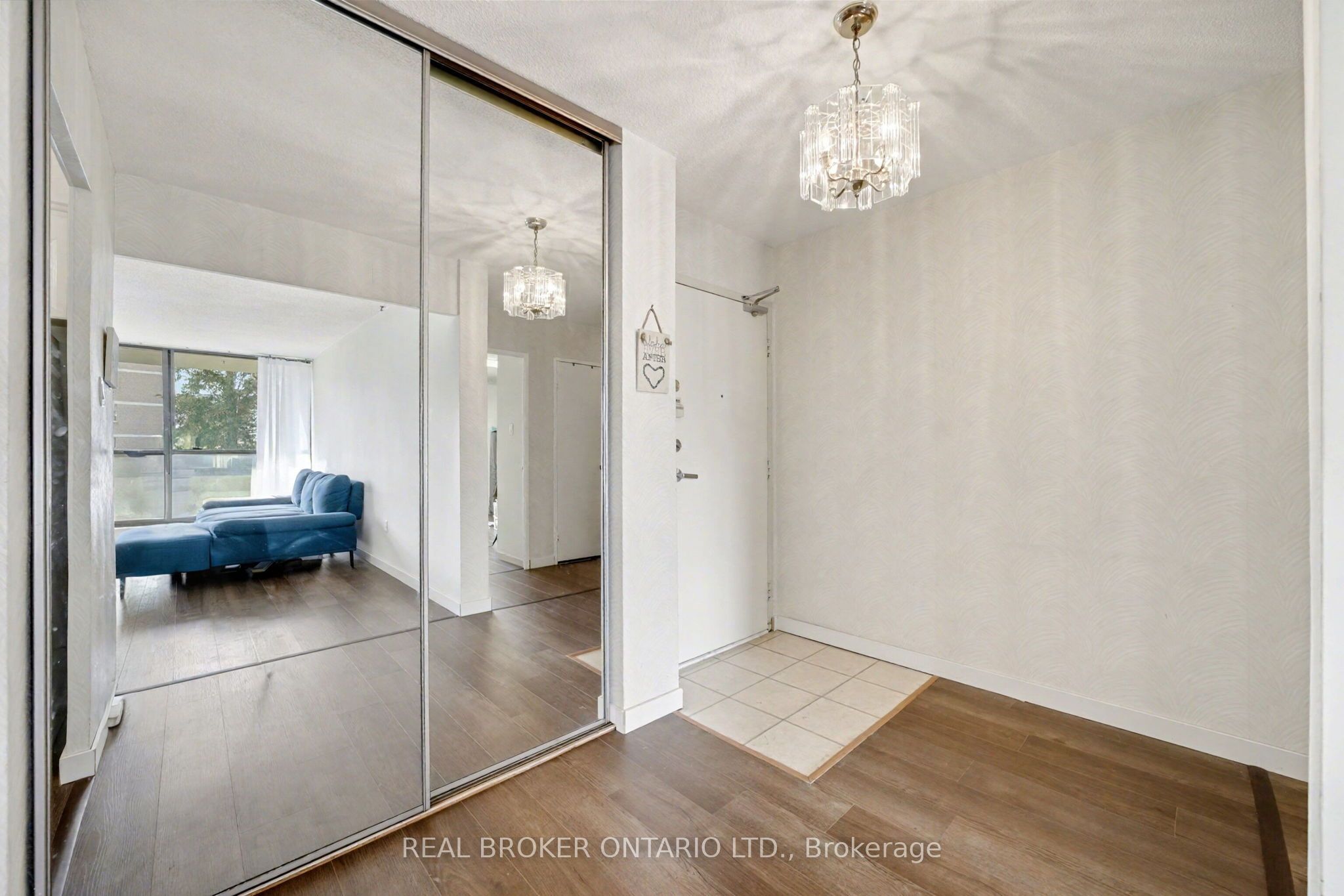 100 Canyon Avenue 503 Property Photo 5