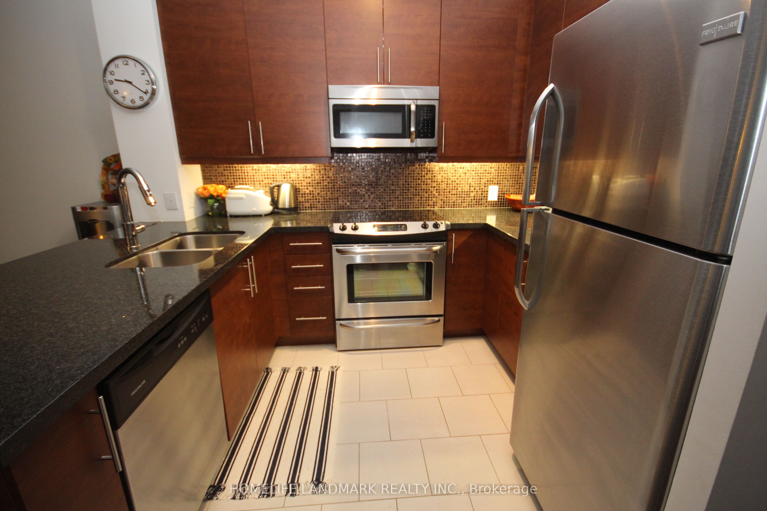 17 Ruddington Drive 603 Property Photo 11