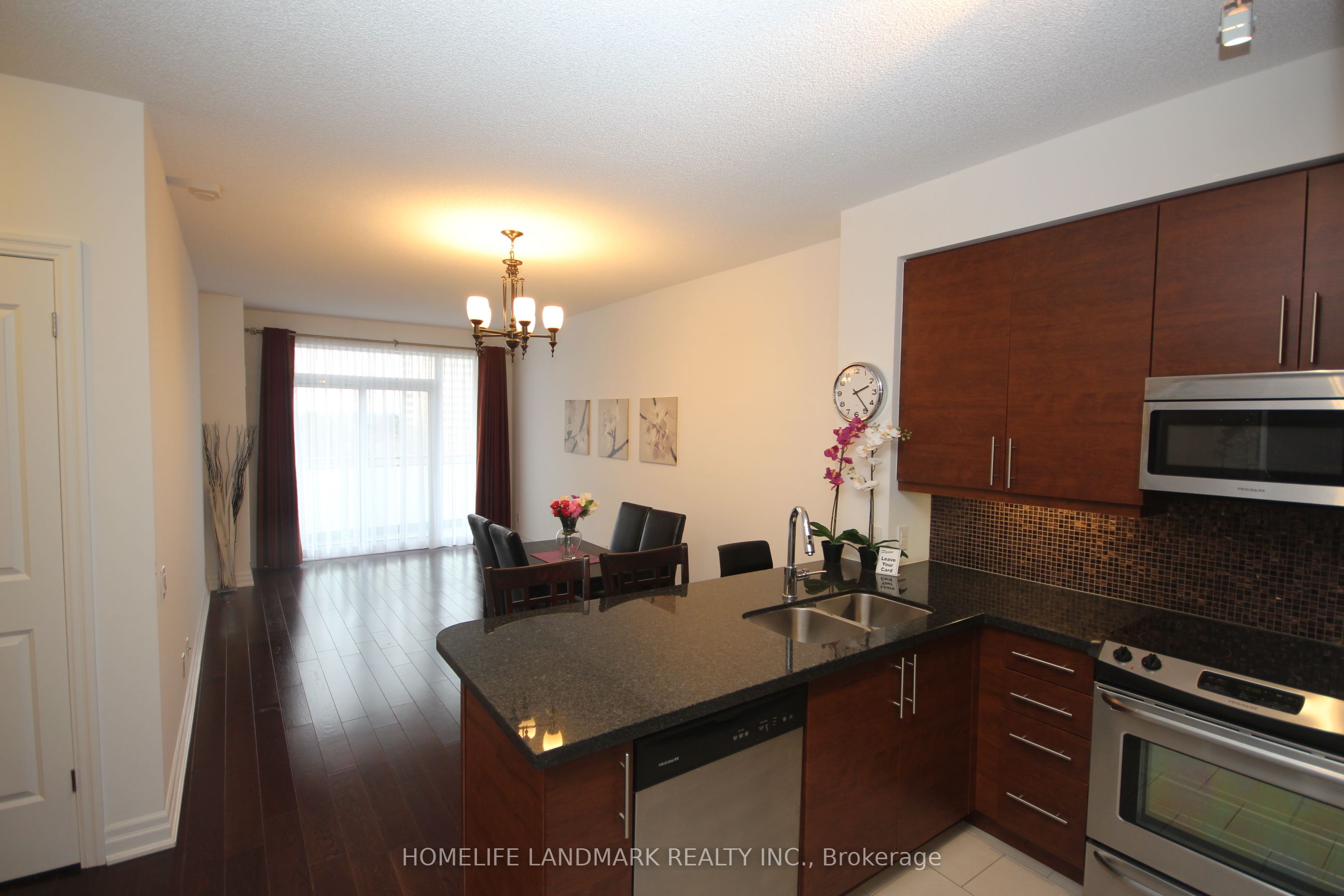 17 Ruddington Drive 603 Property Photo 14