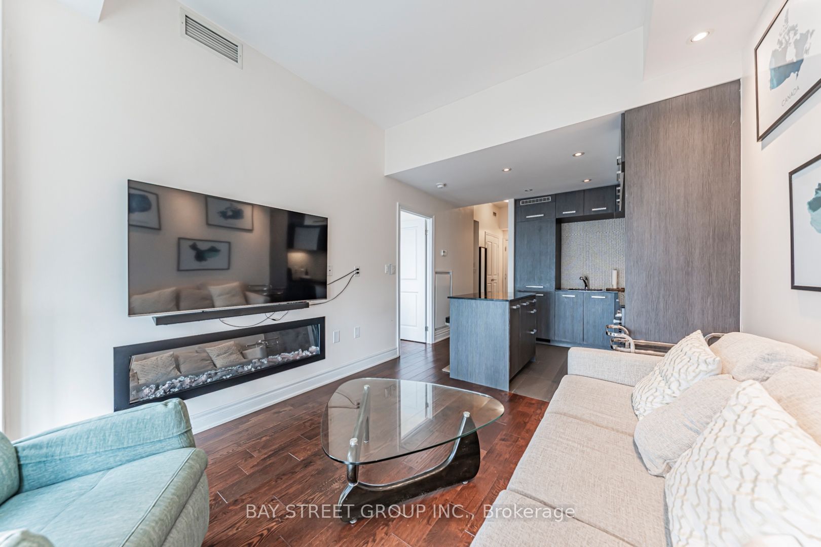 8 The Esplanade 5403 Property Photo 21