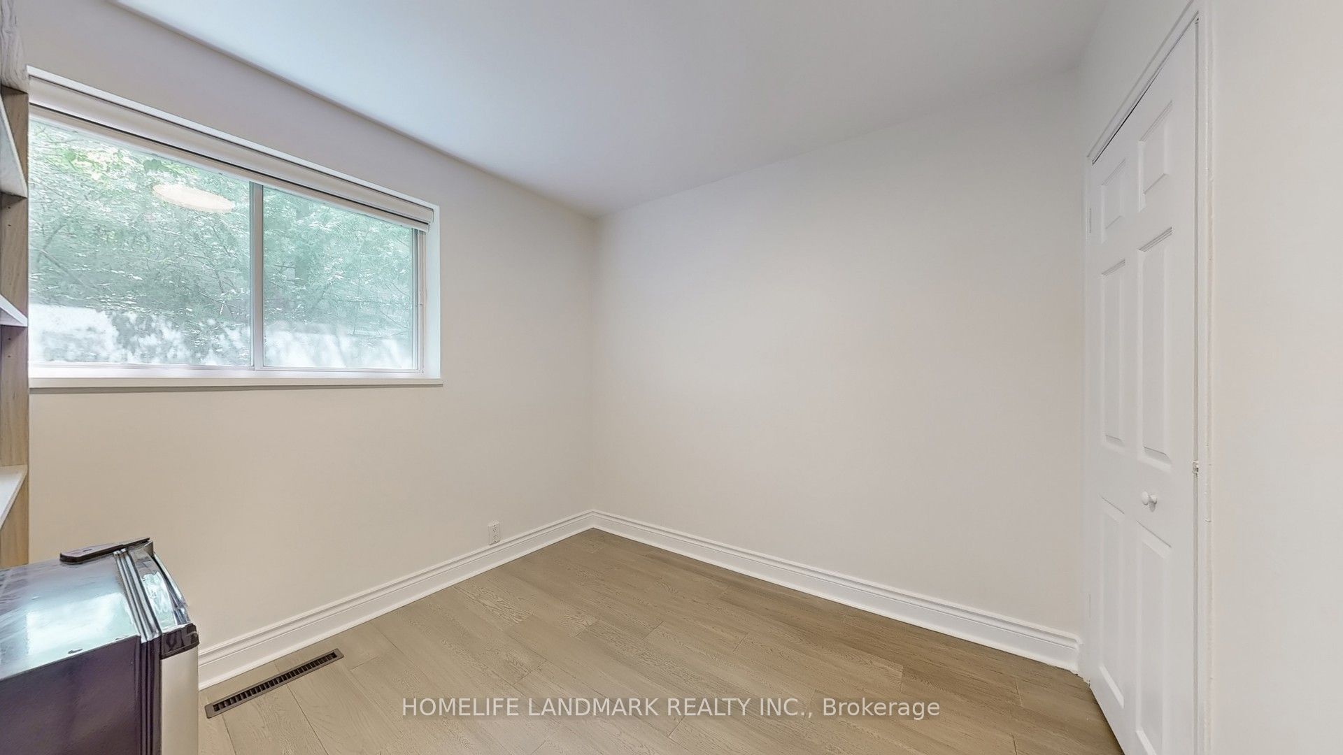 30 Paperbirch Drive Property Photo 13