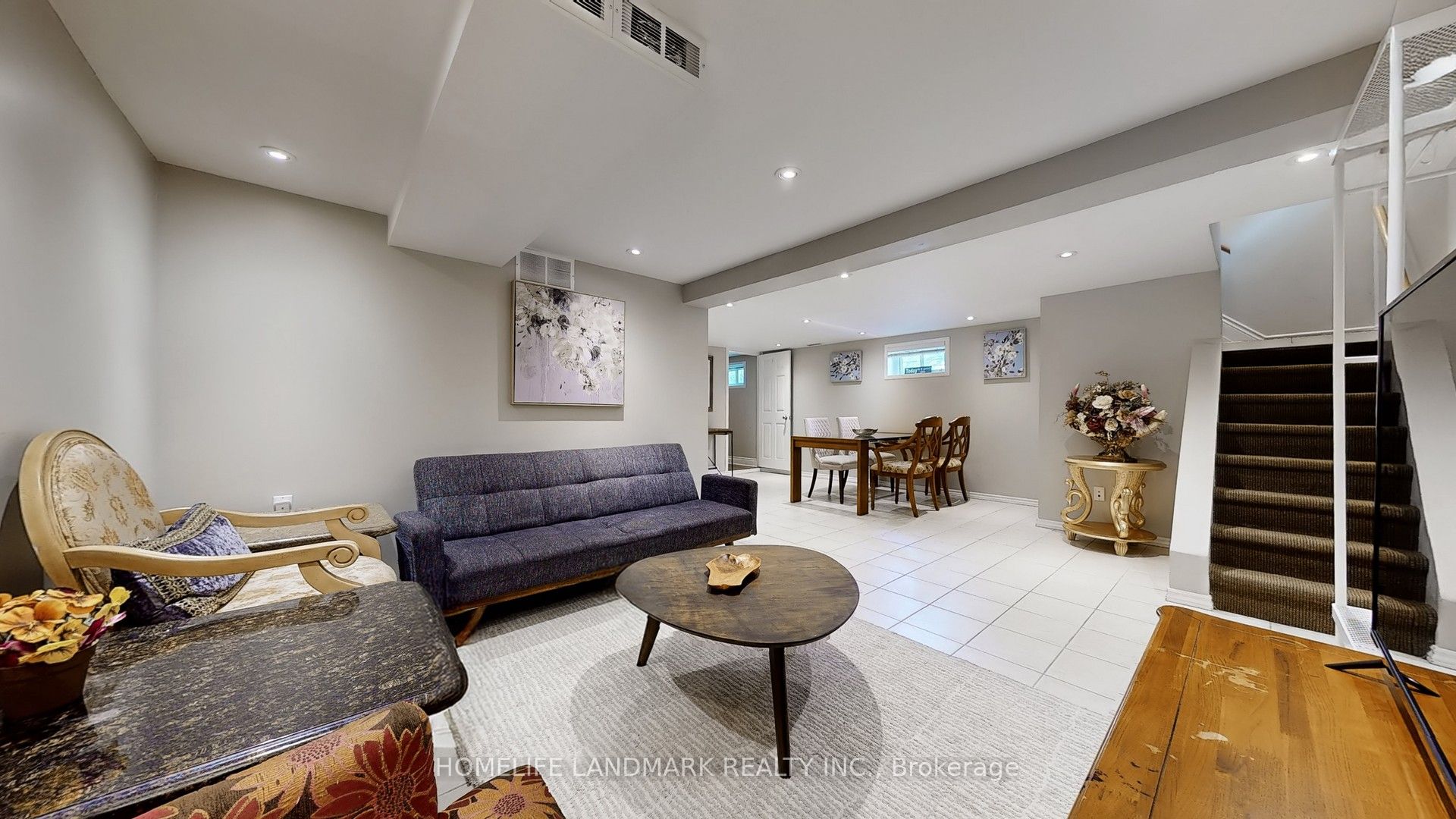 30 Paperbirch Drive Property Photo 17
