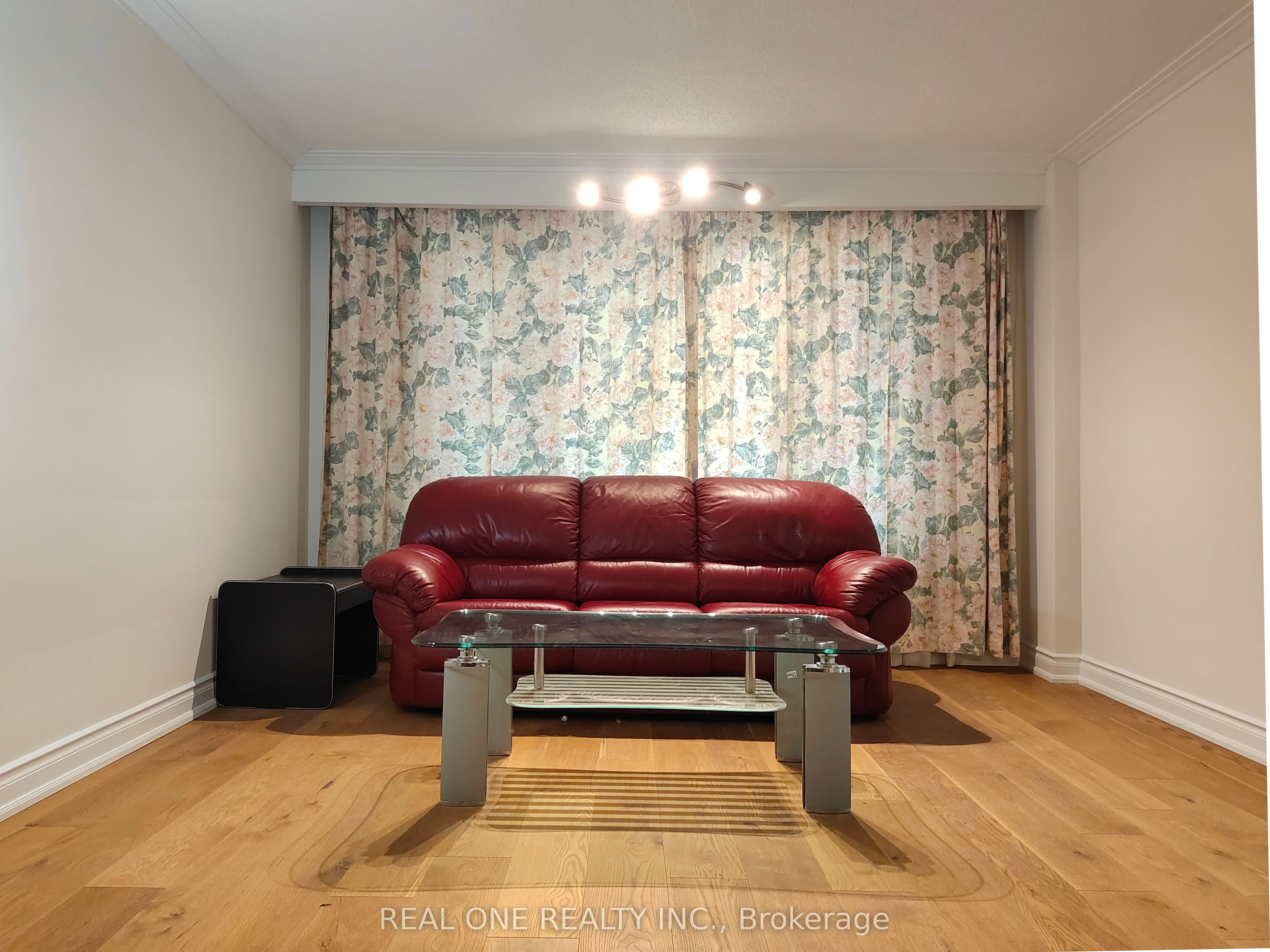 13 Mallaby Road Property Photo 7