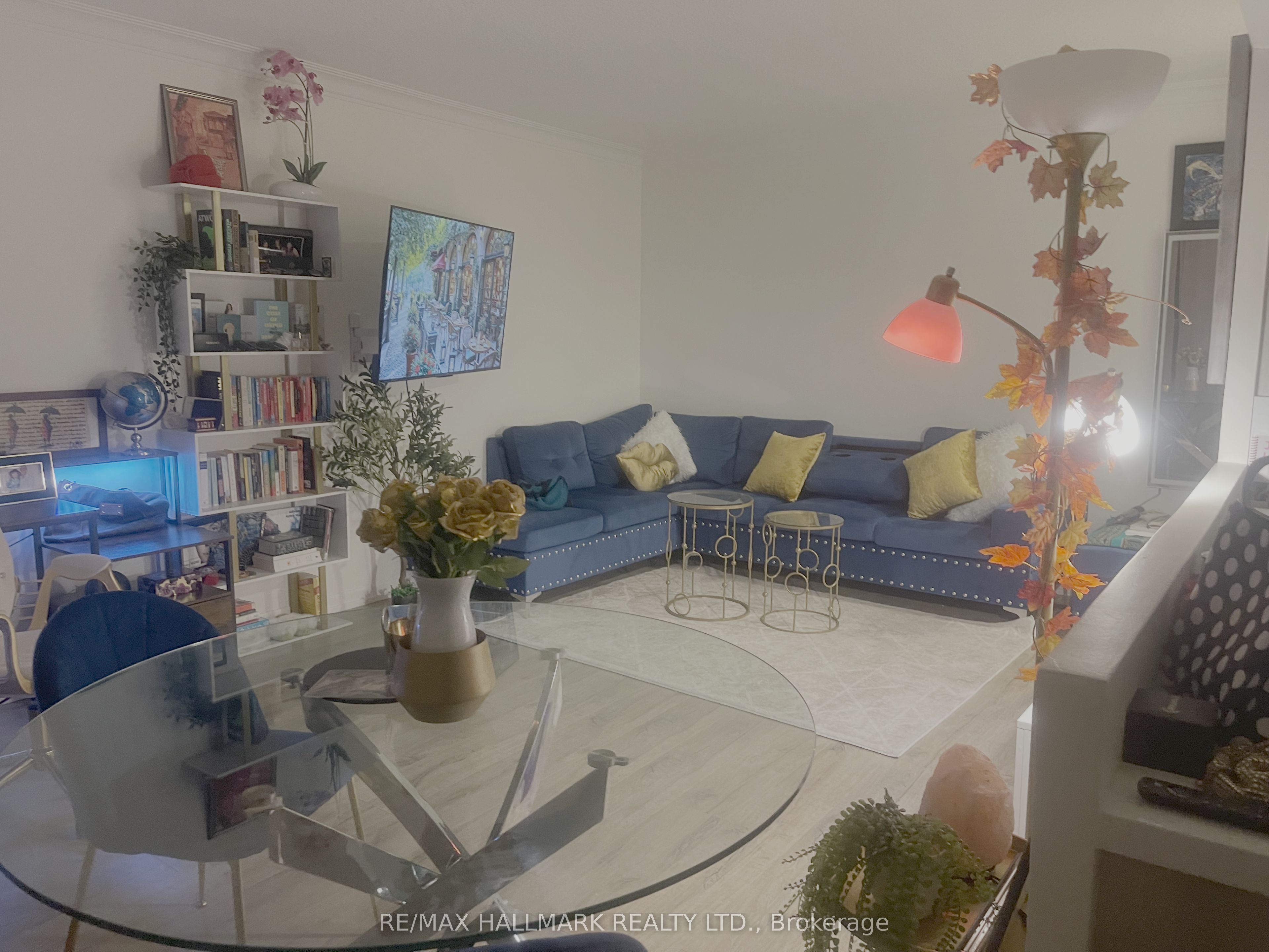 660 Eglinton Avenue W 408 Property Photo 4